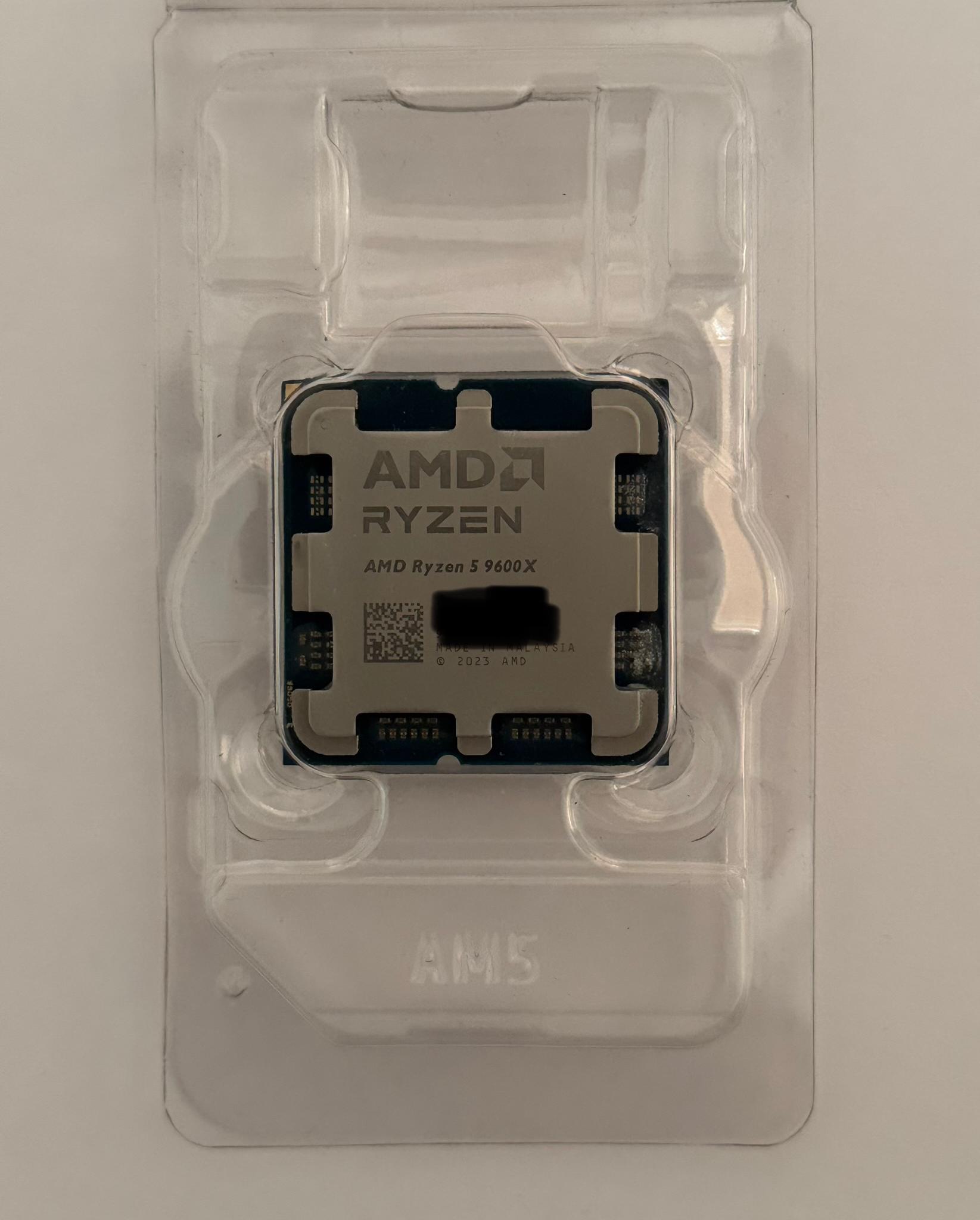 AMD Ryzen™ 5 9600X 6-Core, 12-Thread Unlocked Desktop Processor