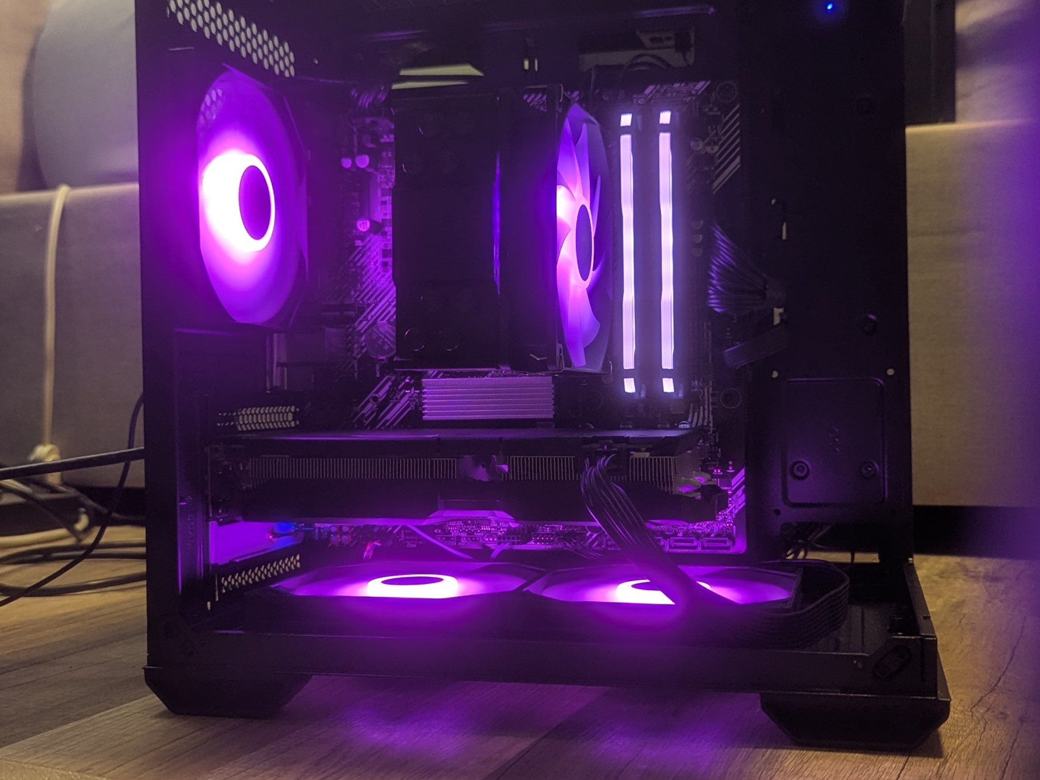 RTX 3060 12GB | Ryzen 5 5600x | 32GB RAM | WIN 11 |