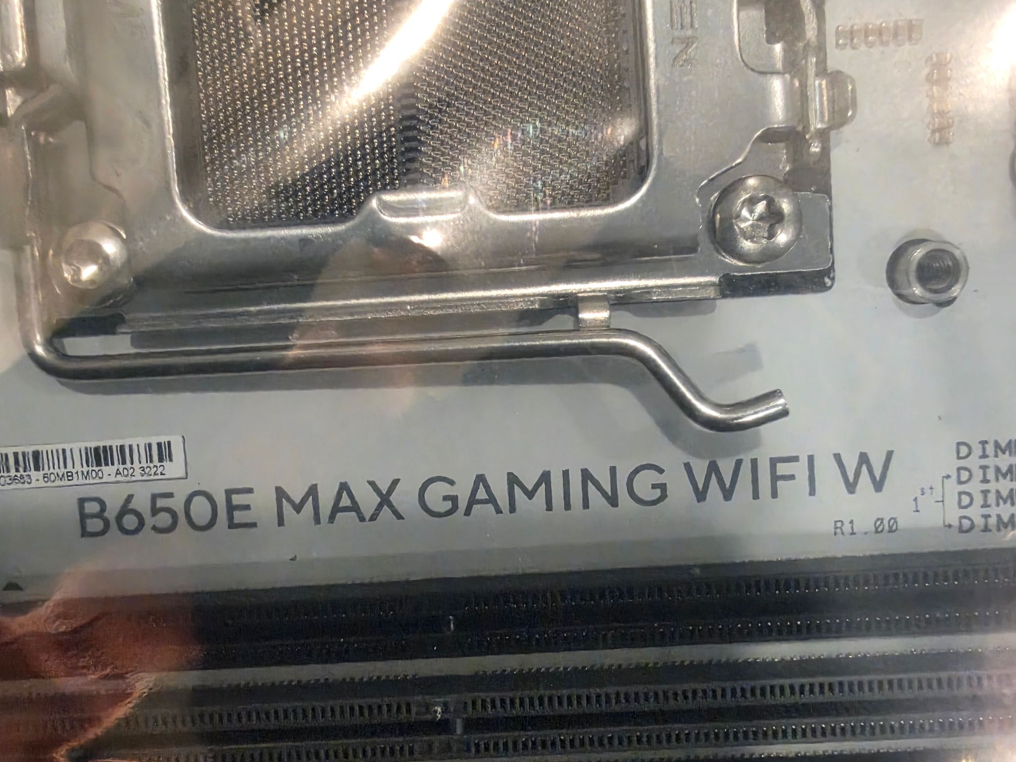 Asus MAX GAMING B650-E White