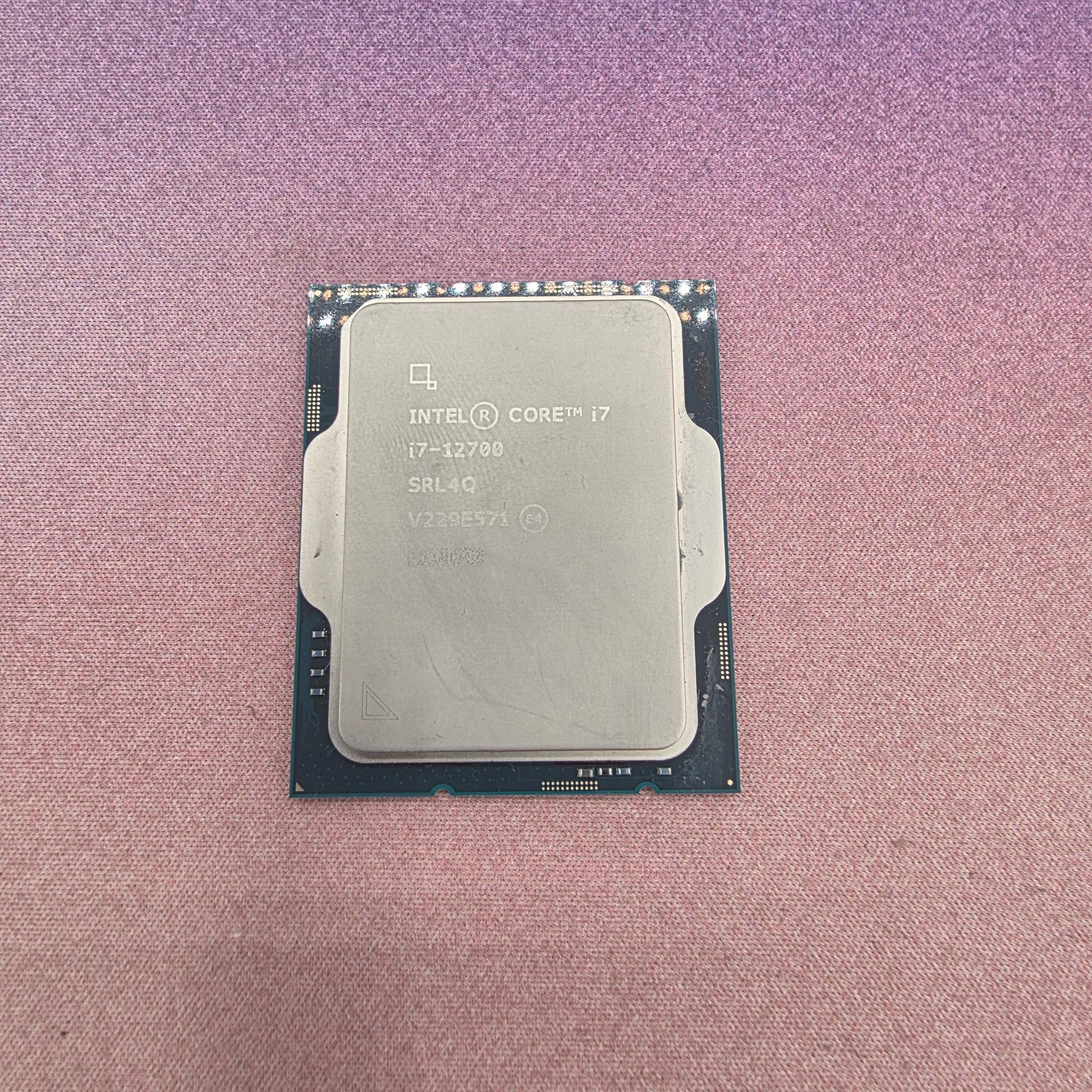 Intel Core i7-12700