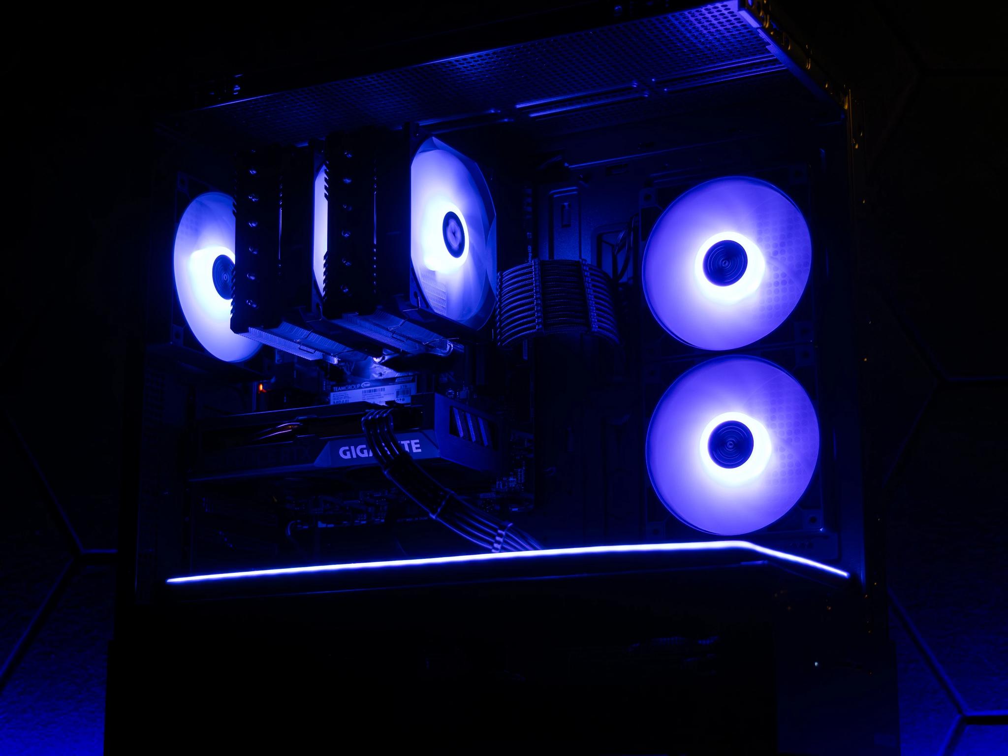 🦅 Avian 🦅  RTX 4060 / AMD R5 5600X / 1TB NVME / 32GB DDR4 RAM / Air Cooled / Windows 11 Pro