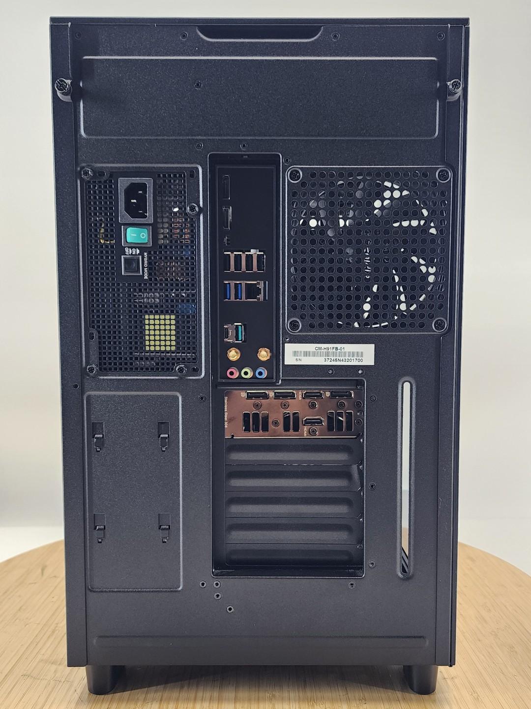 Gaming PC Ryzen 7 7800X3D 32GB RAM 2TB SSD RTX 4070 Ti 12GB Windows 11