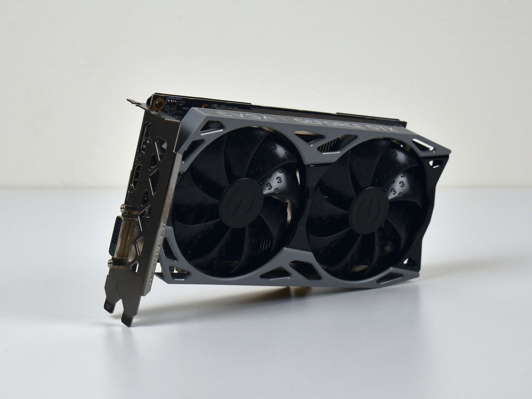 (1650 SUPER) Mint Condition : EVGA GTX 1650 SUPER SC Ultra