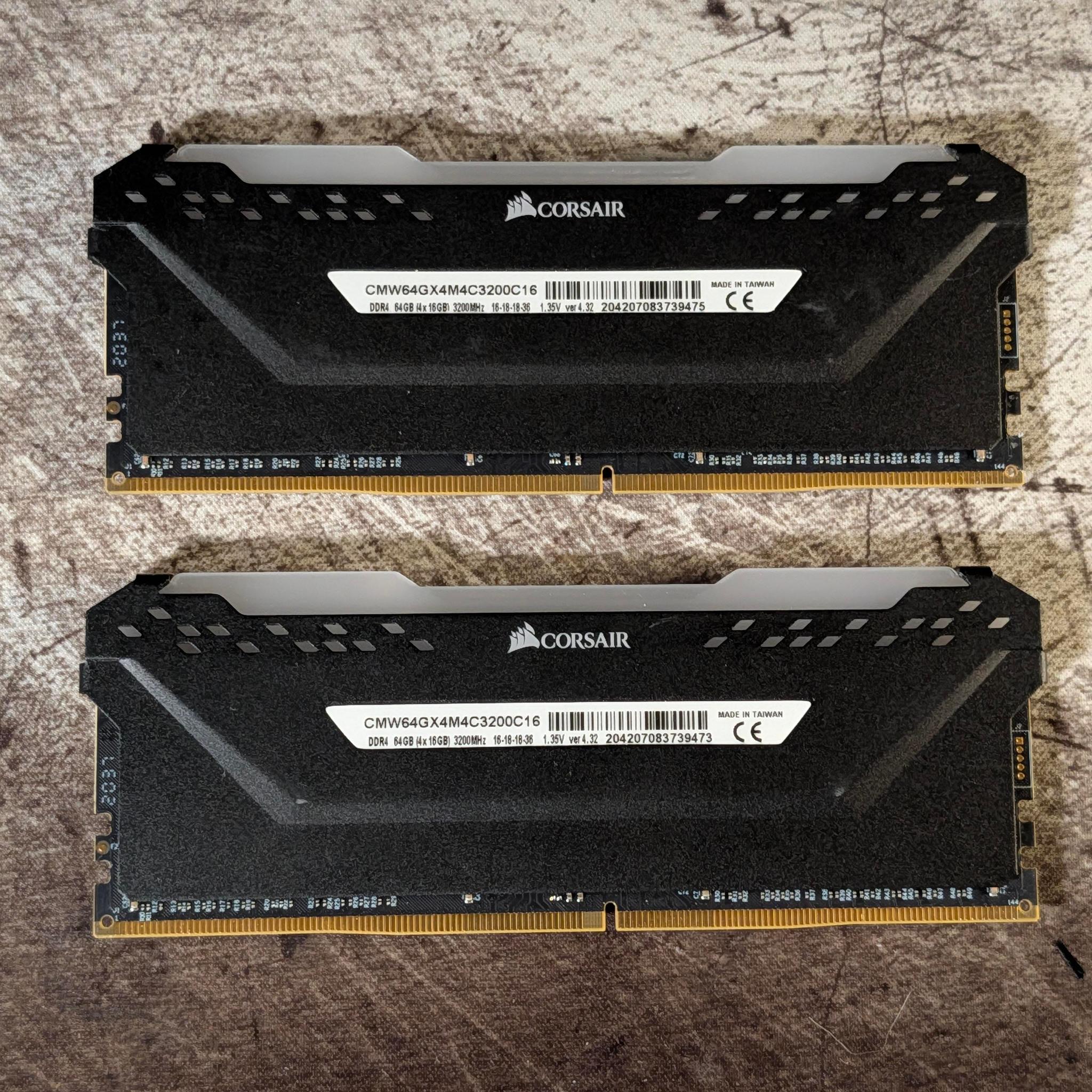 Corsair Vengeance RGB Pro 32GB (2 x 16GB) DDR4 3200 MHz MT/s Memory RAM CL16