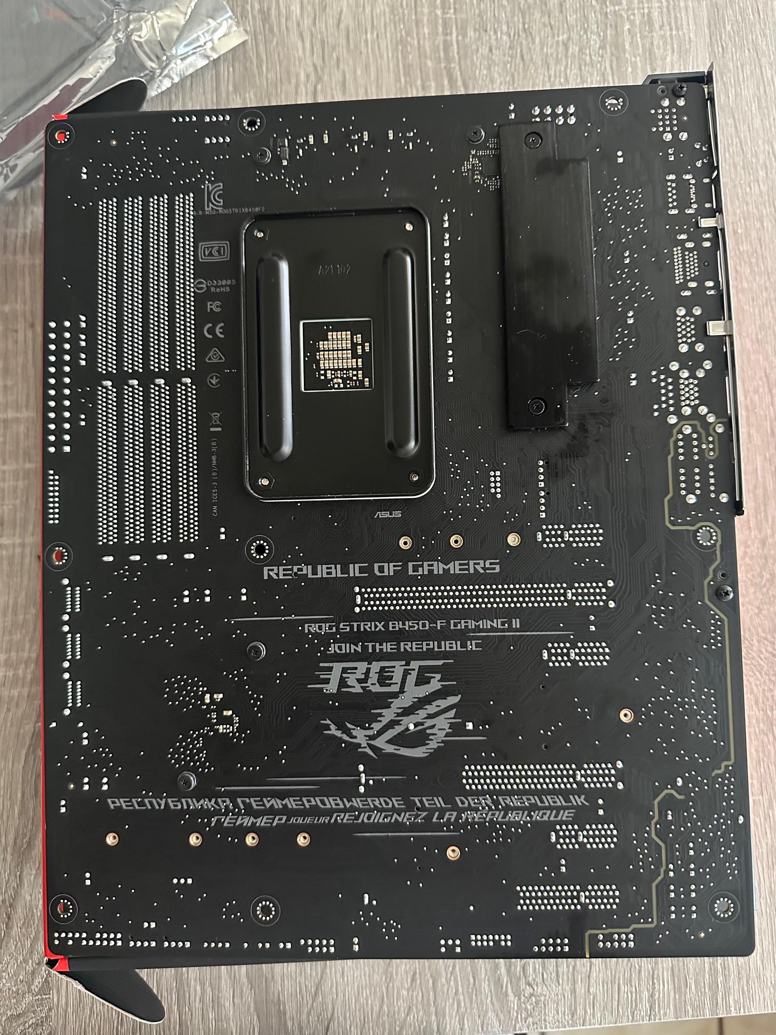 ROG STRIX  B-450 F GAMING 2