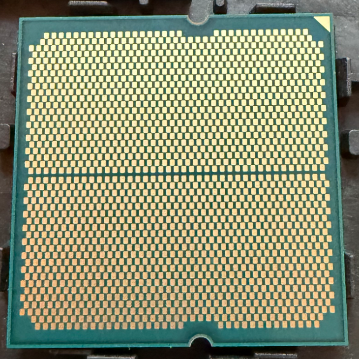 AMD Ryzen 7 9800X3D 8-Core 16-Thread AM5 CPU Processor | Jawa