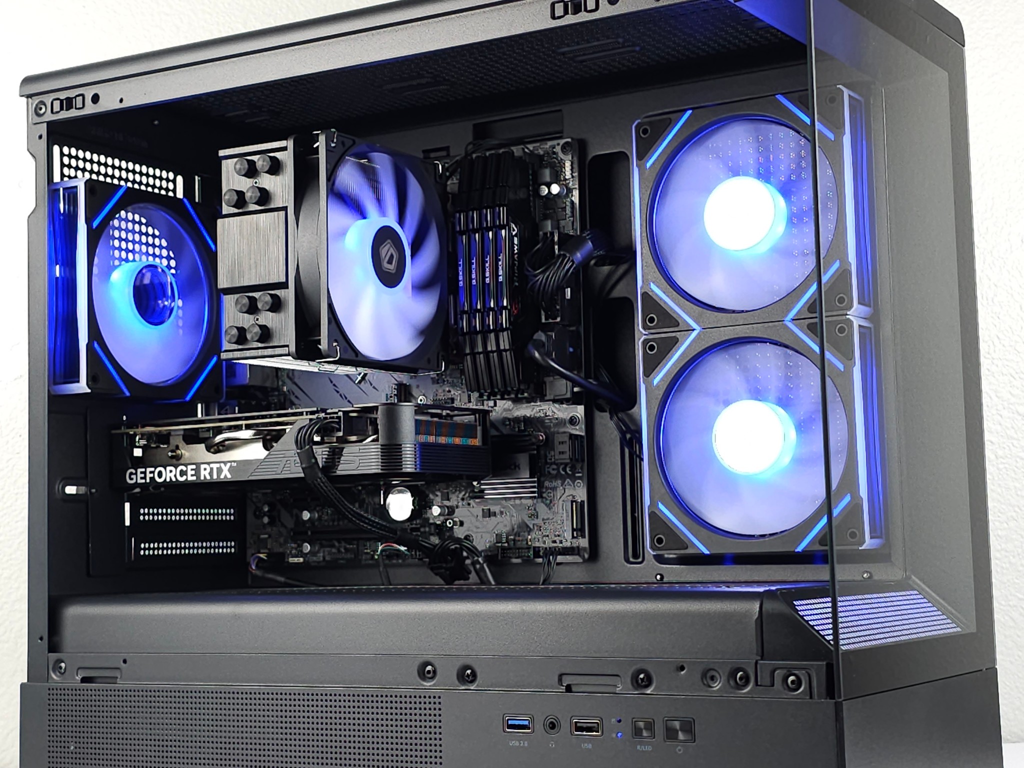 GAMING PC | RTX 4060 | RYZEN 5 5600 | 16 GB RAM | 500 GB SSD | WIFI | WINDOWS 11 PRO
