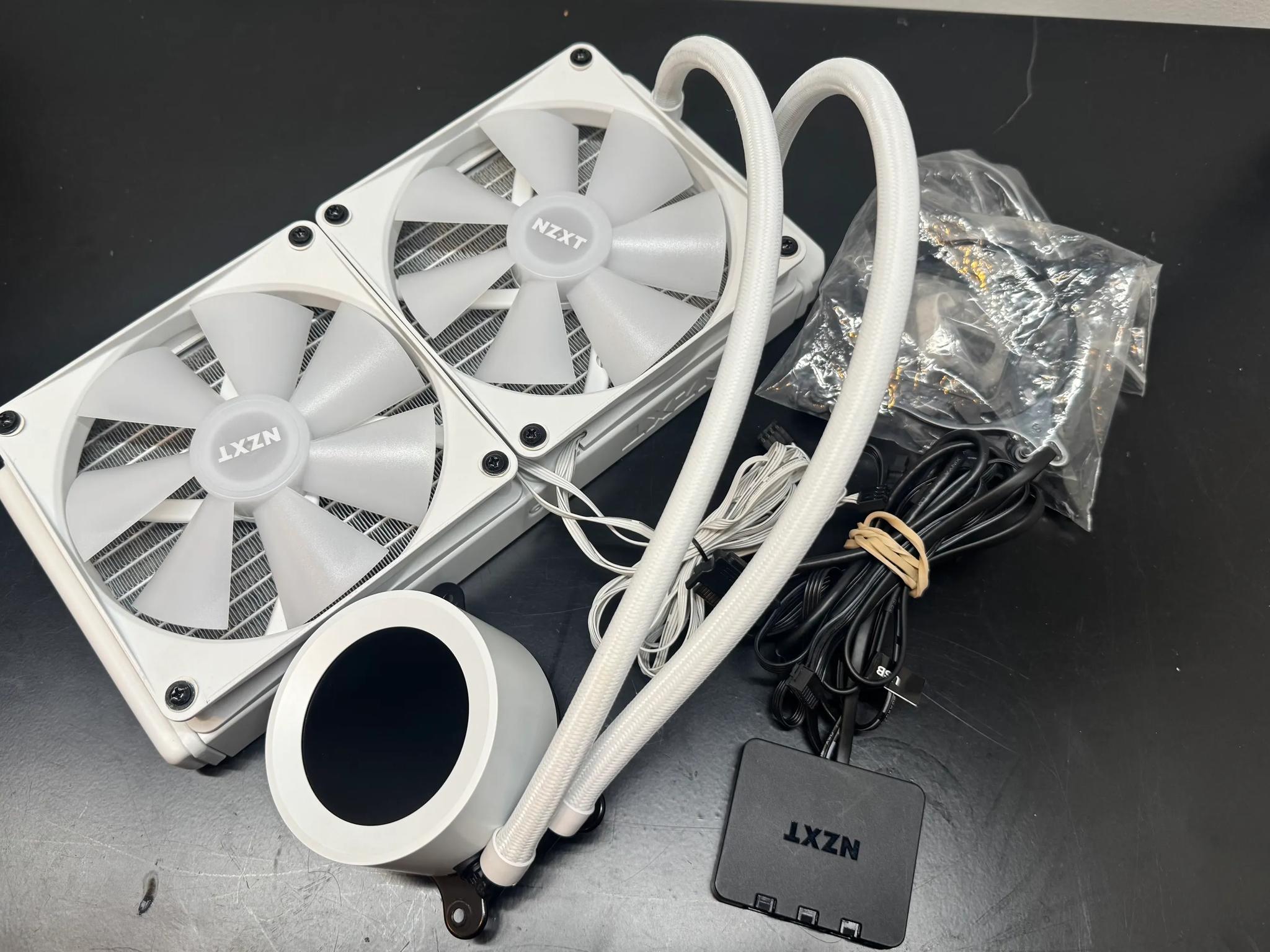NZXT Kraken Elite 280 WHITE RGB WITH CONTROLLER