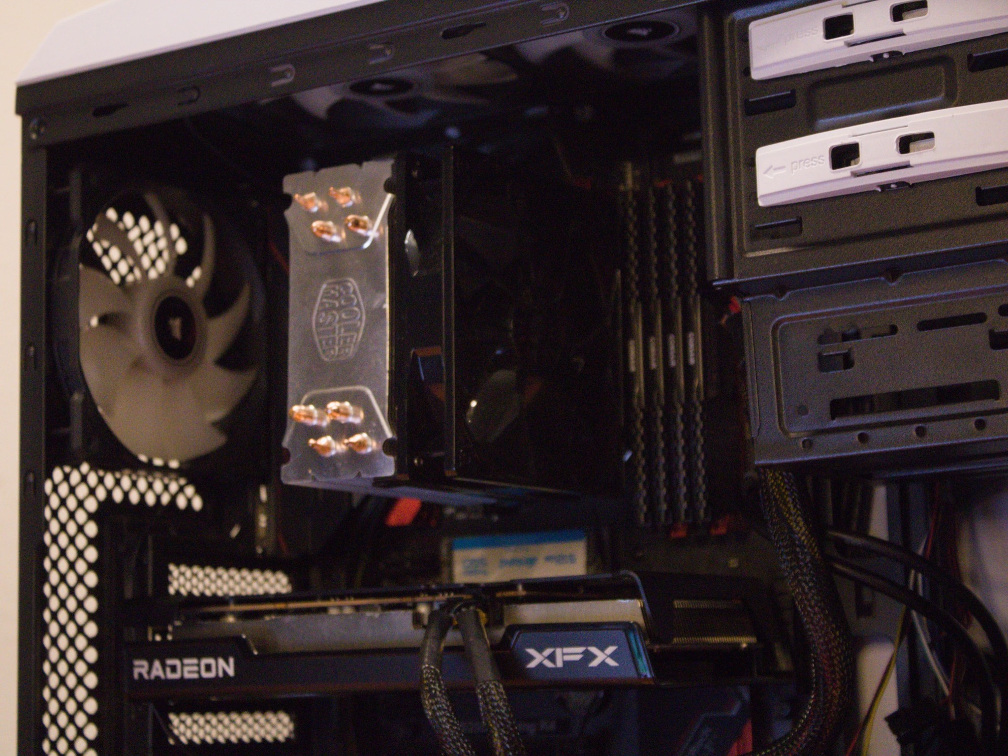 BUDGET PC / i7 6700K / RX 6600 8GB / 16GB DDR4 / 512GB NVME SSD