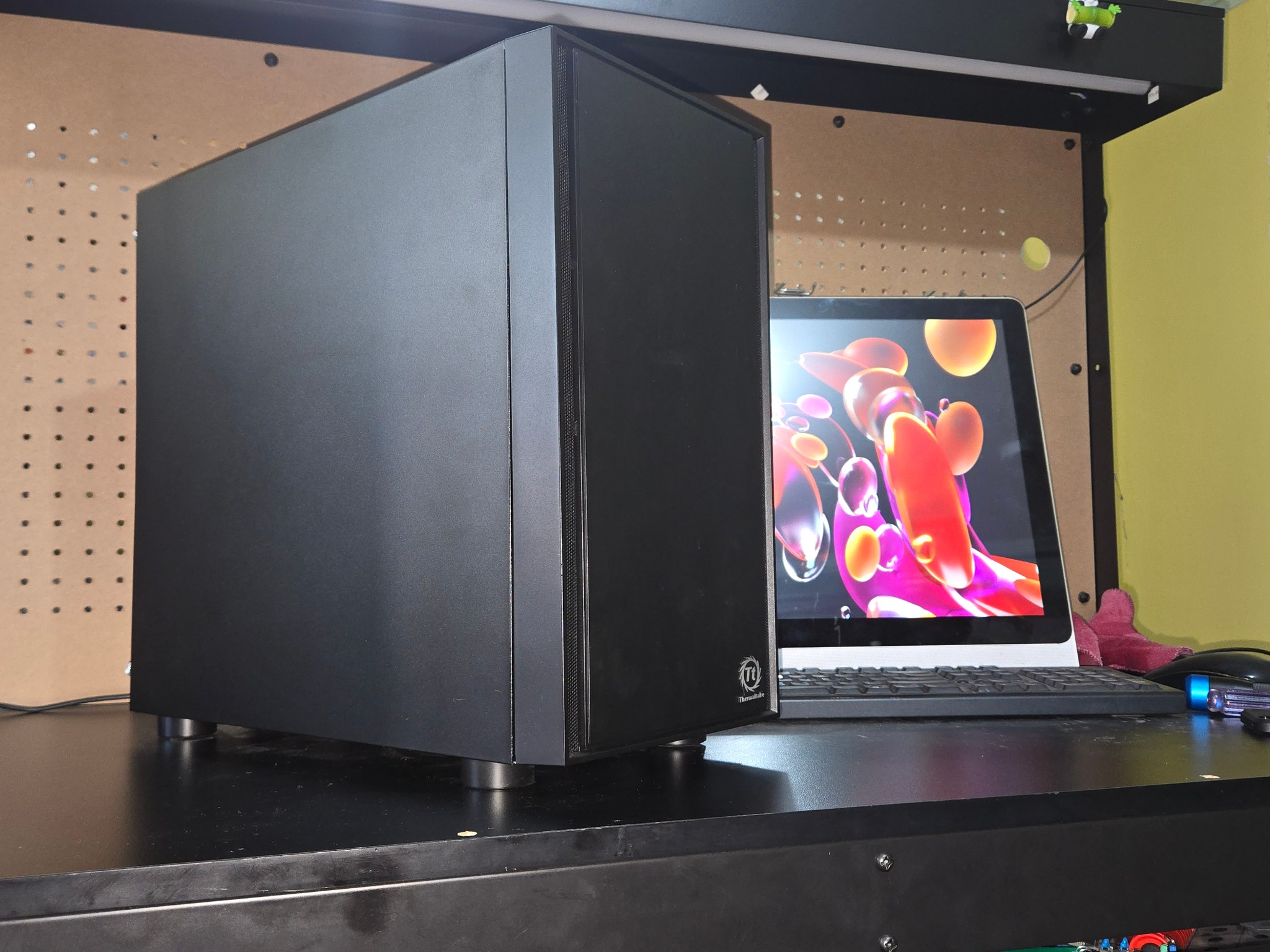 Ultra Budget Casual Gaming Pc. i7-2600 2GB GPU 8GB ram