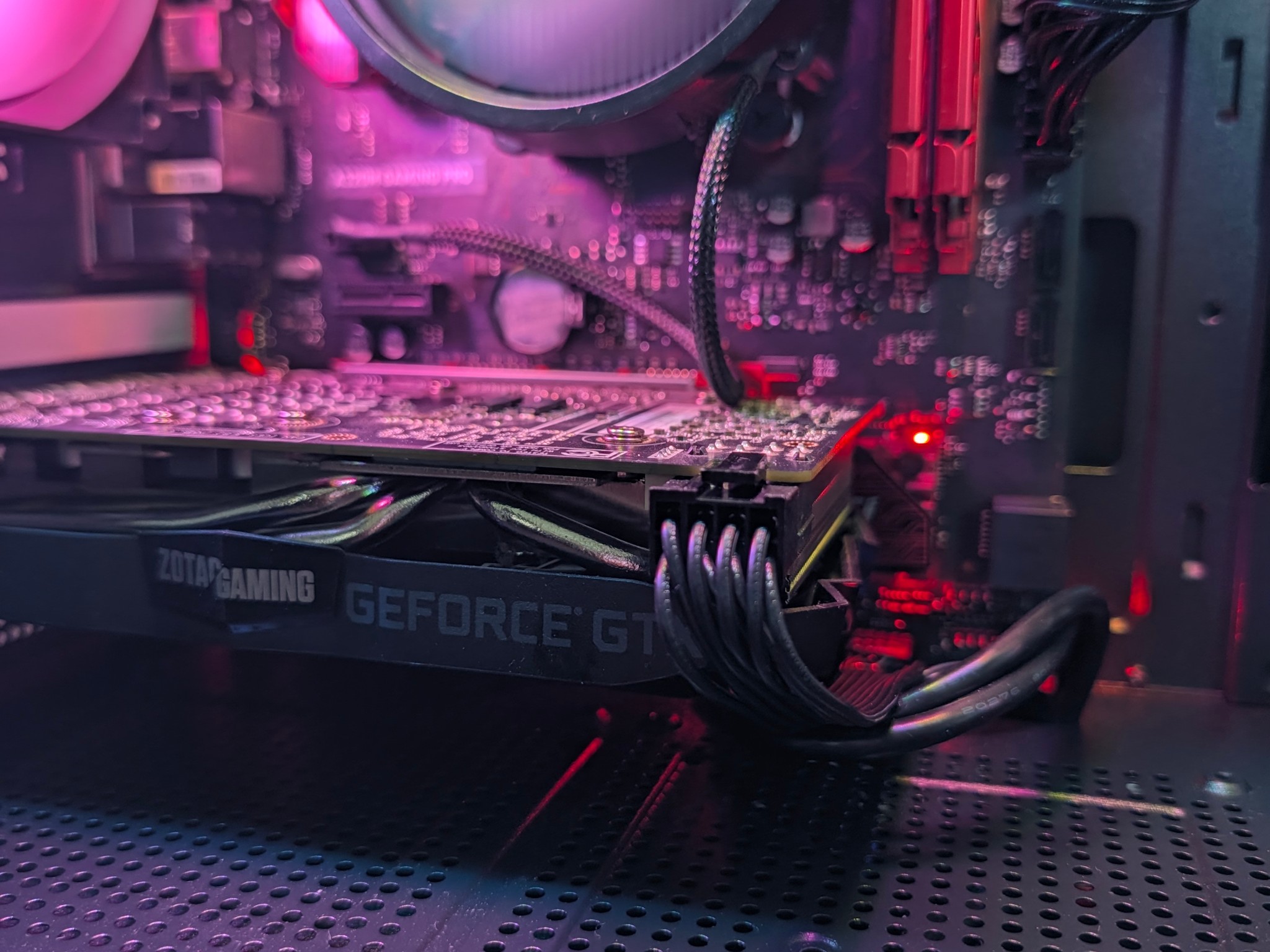 GTX 1660 Ti 6GB | Ryzen 5 2600X | 16GB RAM | 512GB NVMe SSD Gaming PC