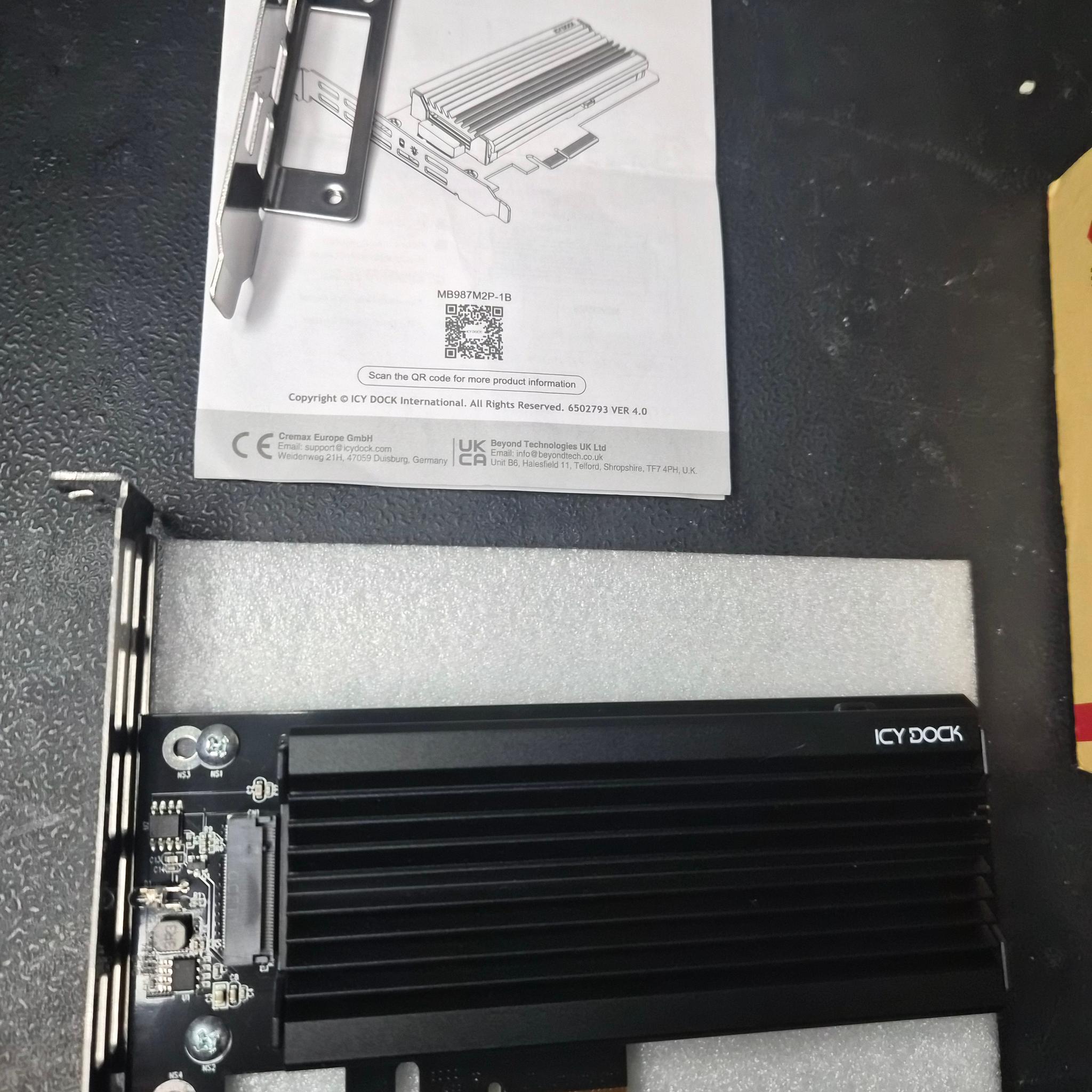 ICY DOCK M.2 NVMe SSD to PCIe X16/X8/X4