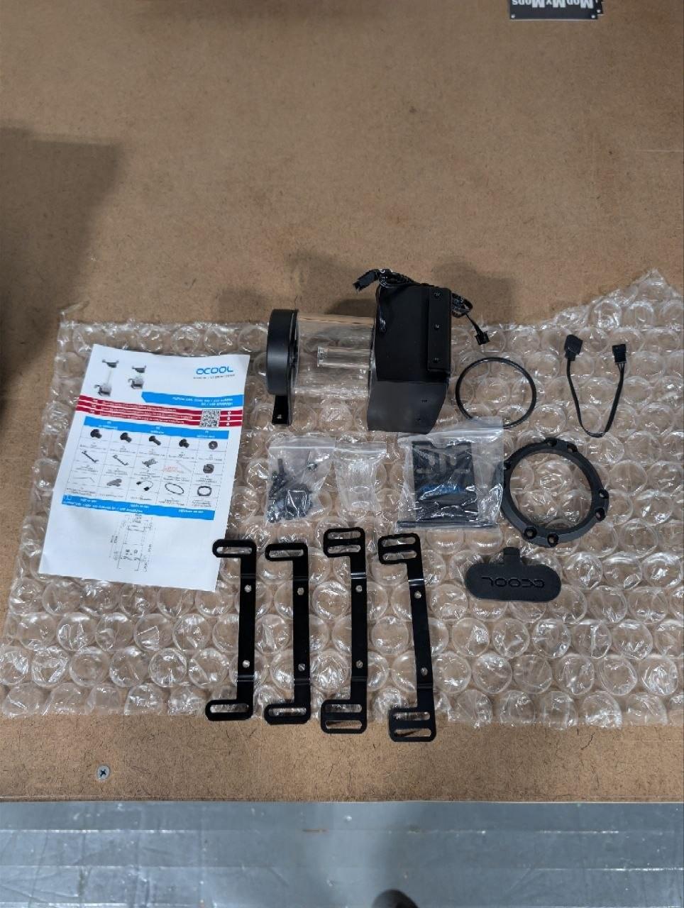 Alphacool Core 100 Aurora reservoir D5/VPP Acetal/Acrylic (15393)