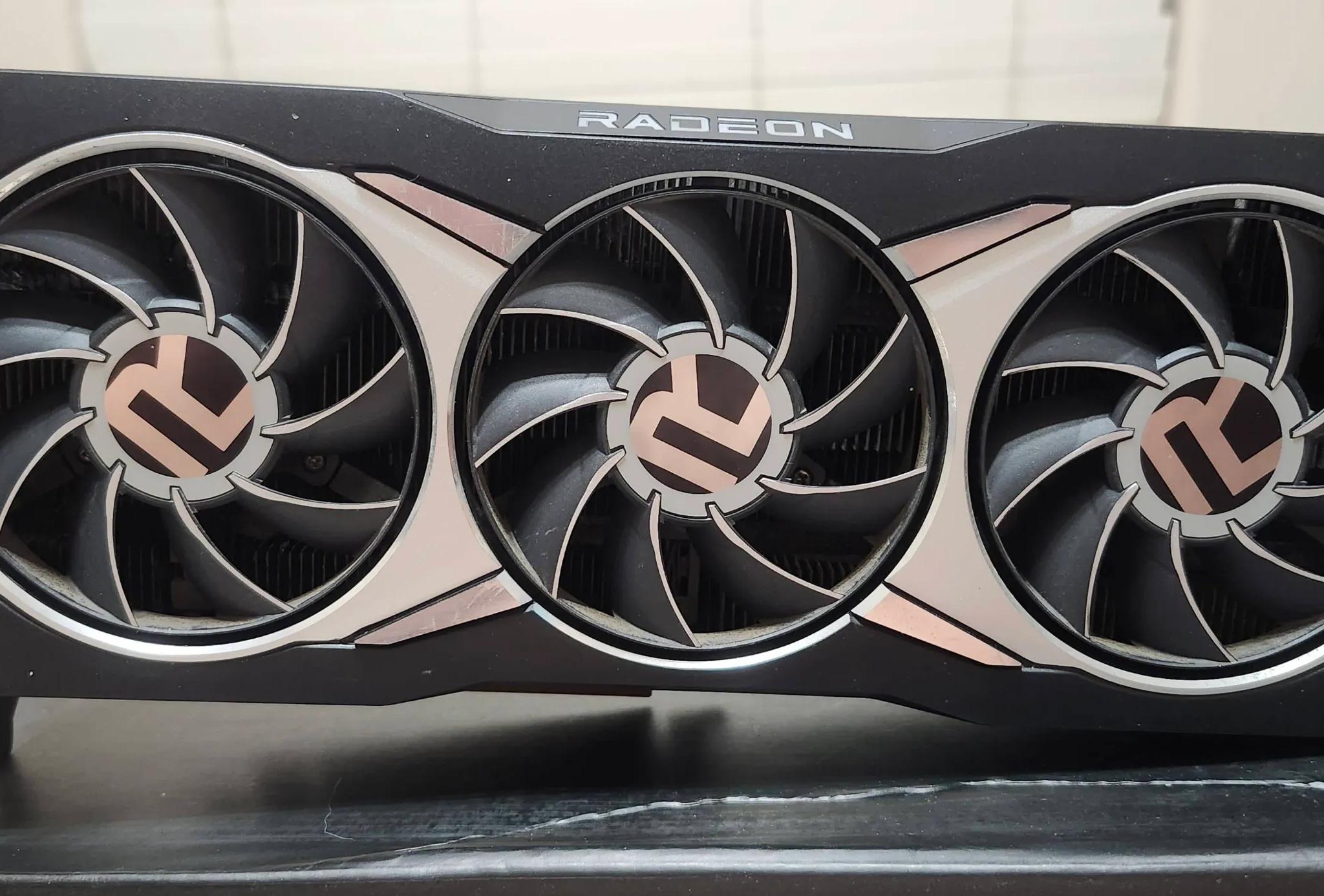 AMD Radeon RX 6800XT 16gb