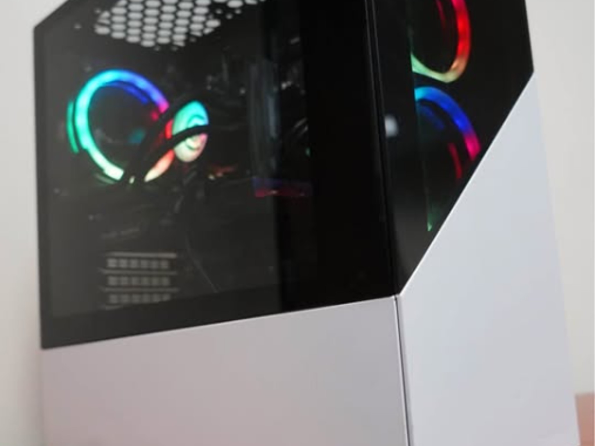 GAMING PC- RX 6700XT - RYZEN 7 3700X - 1TB M.2 SSD