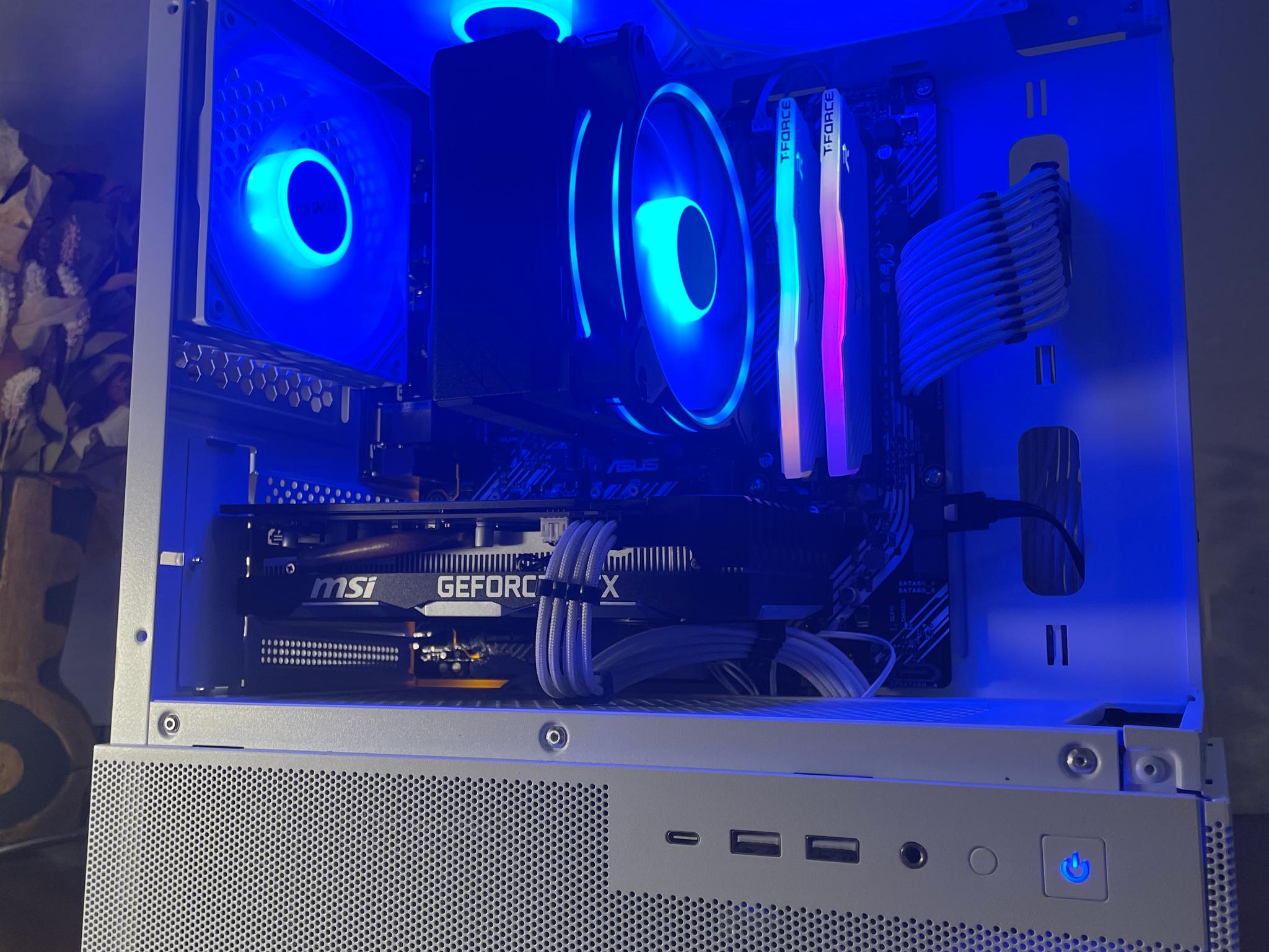 Gaming PC | GEFORCE 1660 | RYZEN 3 | 16GB RAM | WINDOWS 11 | WiFi and Bluetooth