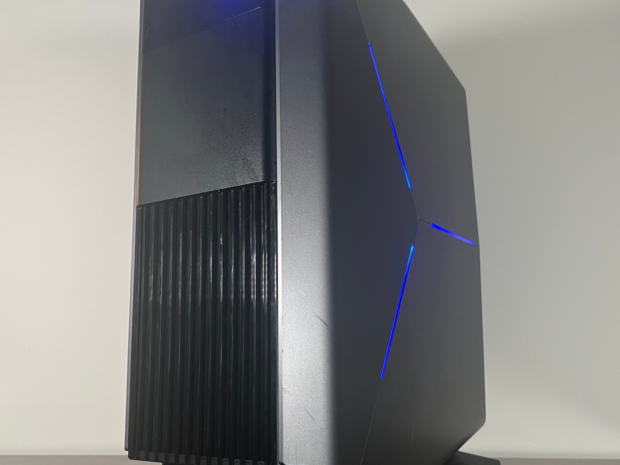 🏆1080P LEGEND🏆 GTX 1080 | 32GB RAM | Liquid Cooled | Intel i7 7700k | Wi-Fi