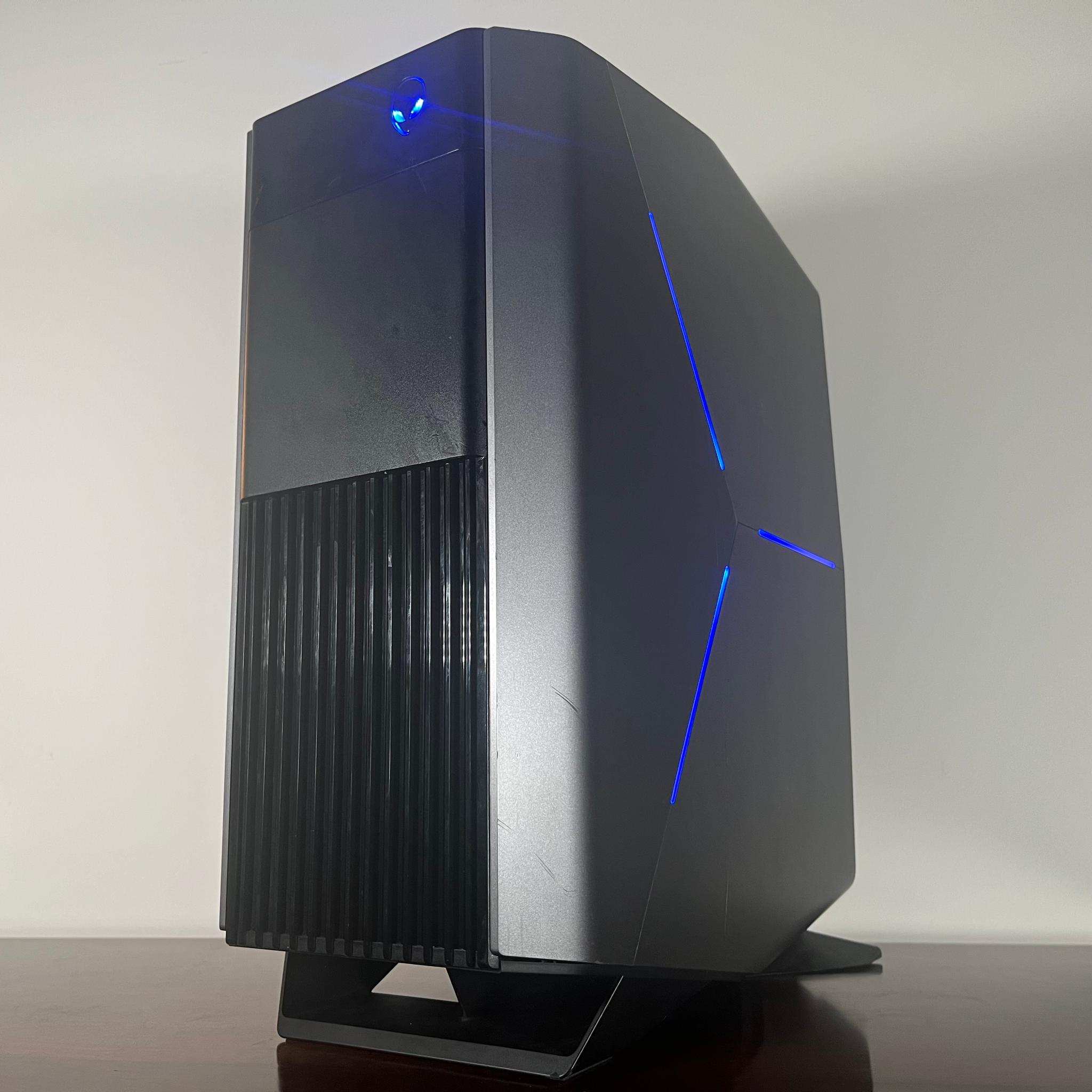 🏆1080P LEGEND🏆 GTX 1080 | 32GB RAM | Liquid Cooled | Intel i7 7700k | Wi-Fi