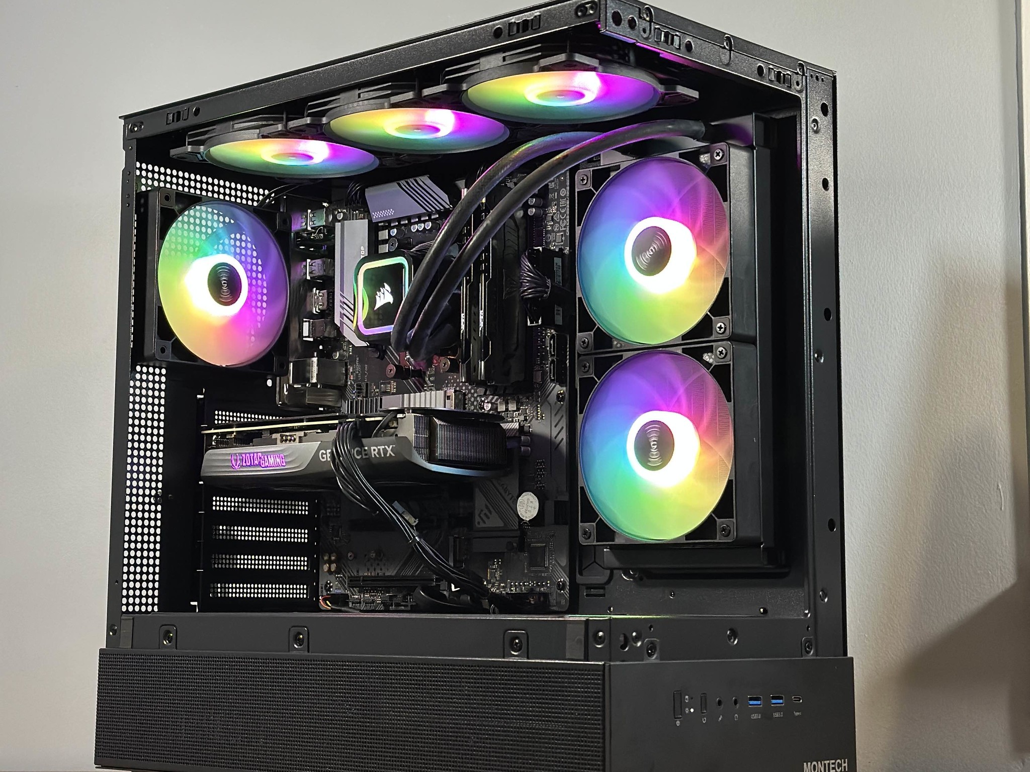 RTX 4070 12GB | Ryzen 7 5700X | 32GB DDR4 | 1TB SSD | Win11 | WIFI+BT | 1440P/4K Gaming PC