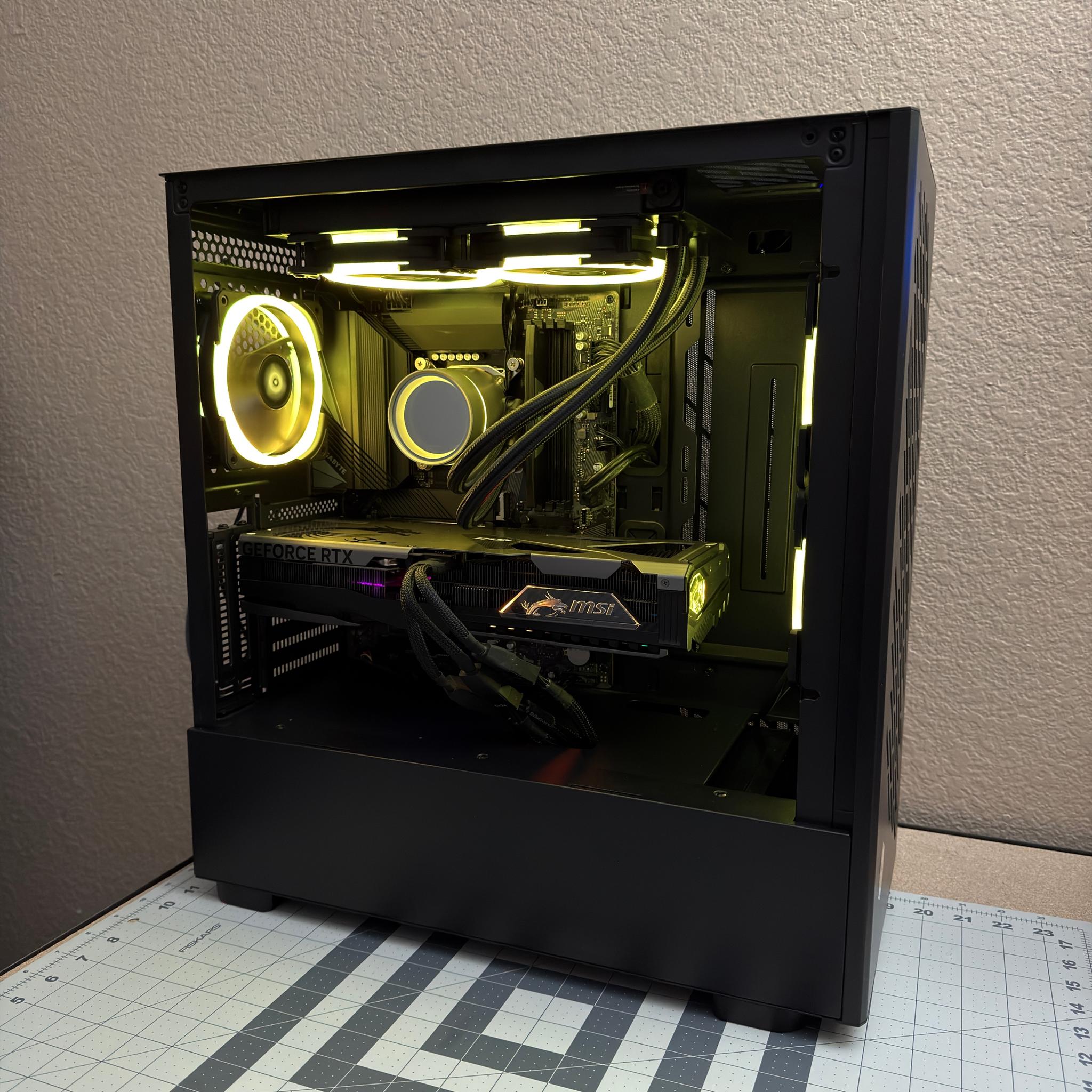 i7-13700KF | RTX 5070 | 32GB DDR5 | 3TB Gaming PC