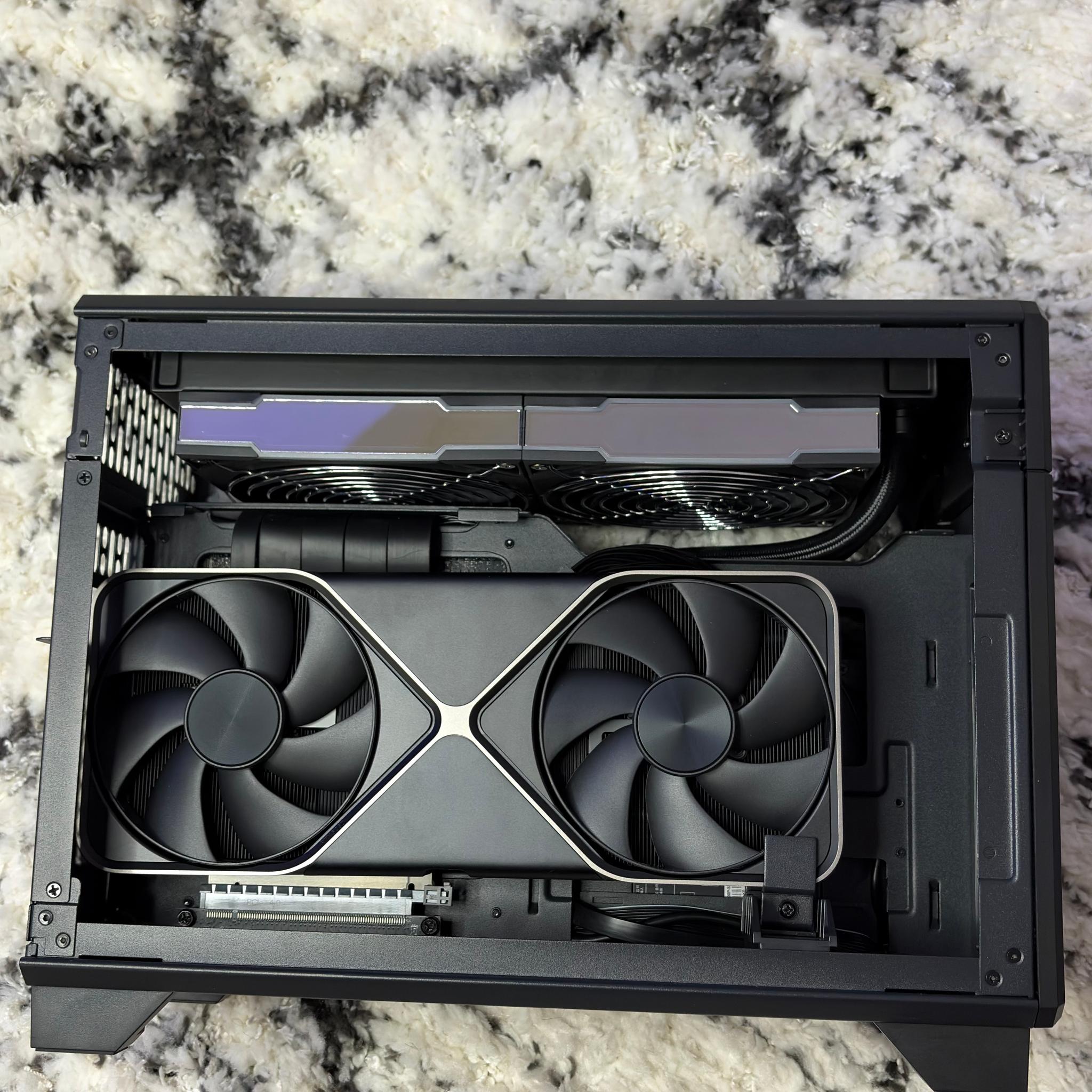 GeForce RTX 5080 Custom Gaming PC - Ryzen 7 9800X3D, 32GB RAM