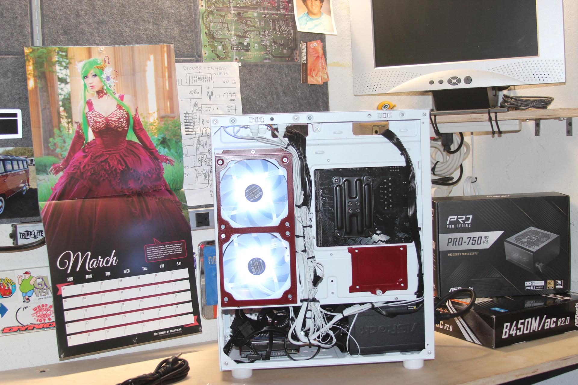 Red Velvet Edition – Custom Gaming PC | RTX 2070 Super | Ryzen 7 2700X | 2TB Storage | 16GB DDR4 |