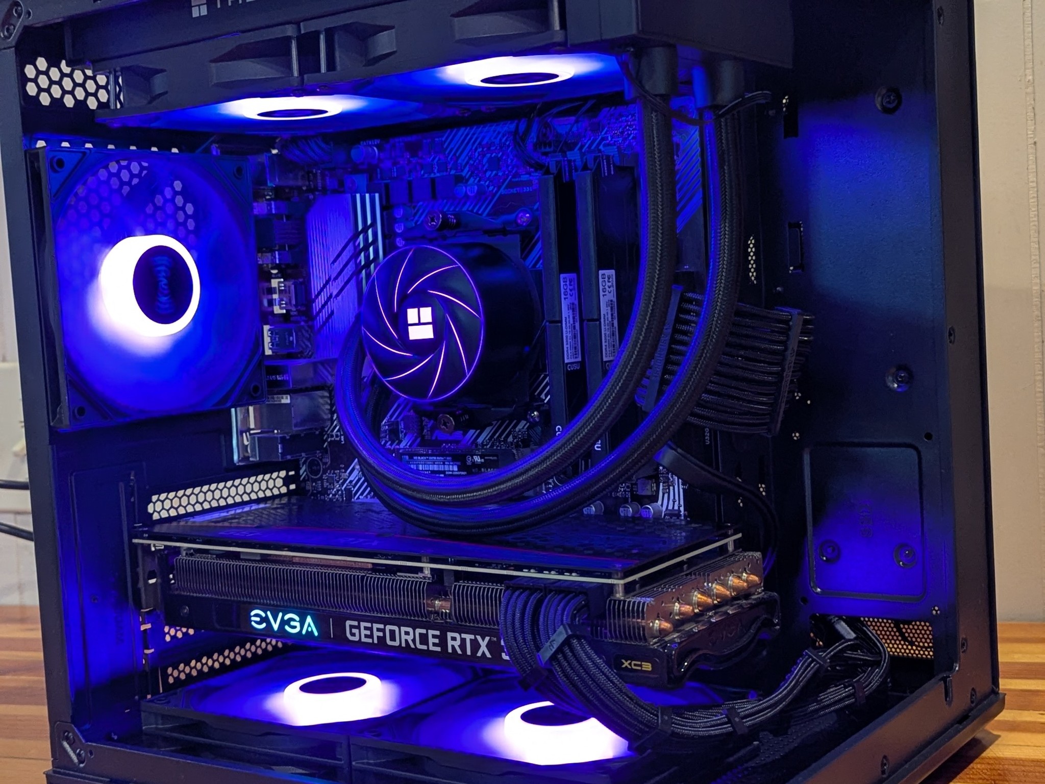 Ryzen 7 5800X || RTX 3070 Ti || 1440p Gaming PC