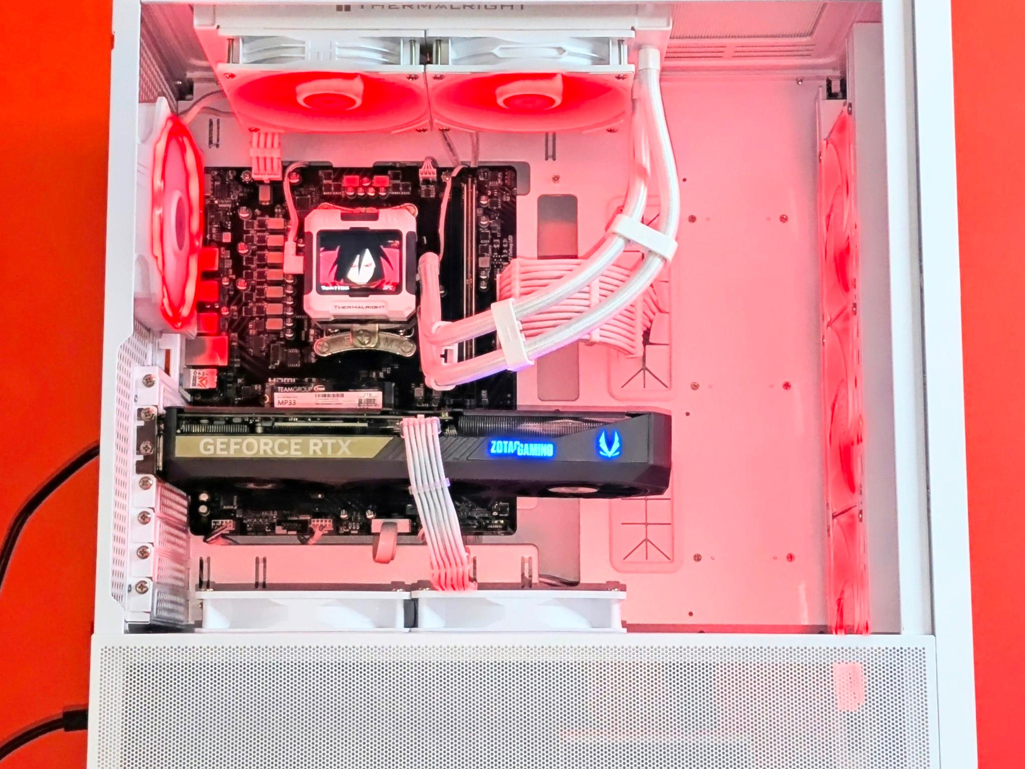 Liquid-Cooled💦🧊⚪Ryzen 7 7700X| RTX 5070| 32GB DDR5| 2TB PCIE GEN 4X4 NVME|Wi-Fi |Windows 11
