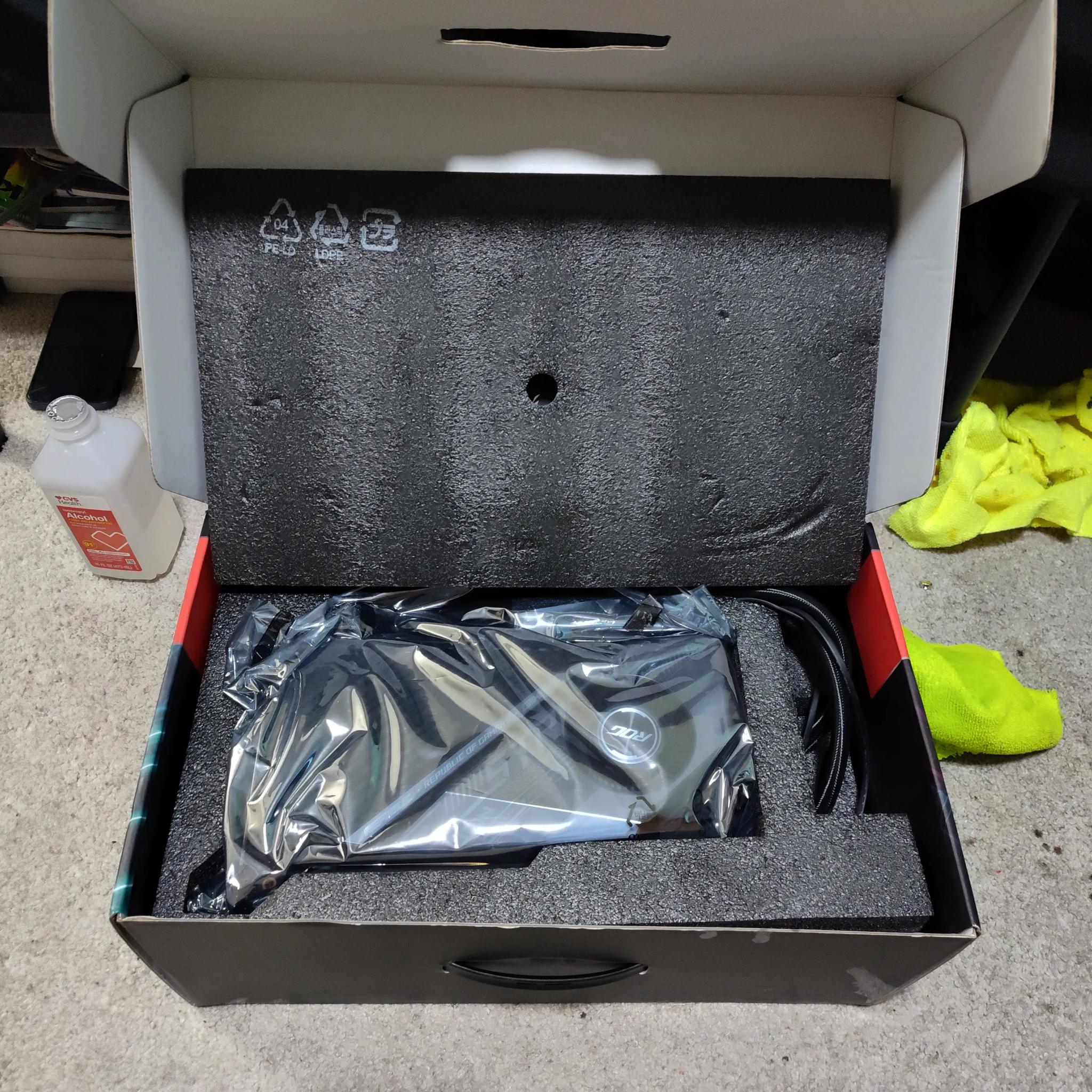 AMD Radeon 6900XT ROG STRIX gaming GPU