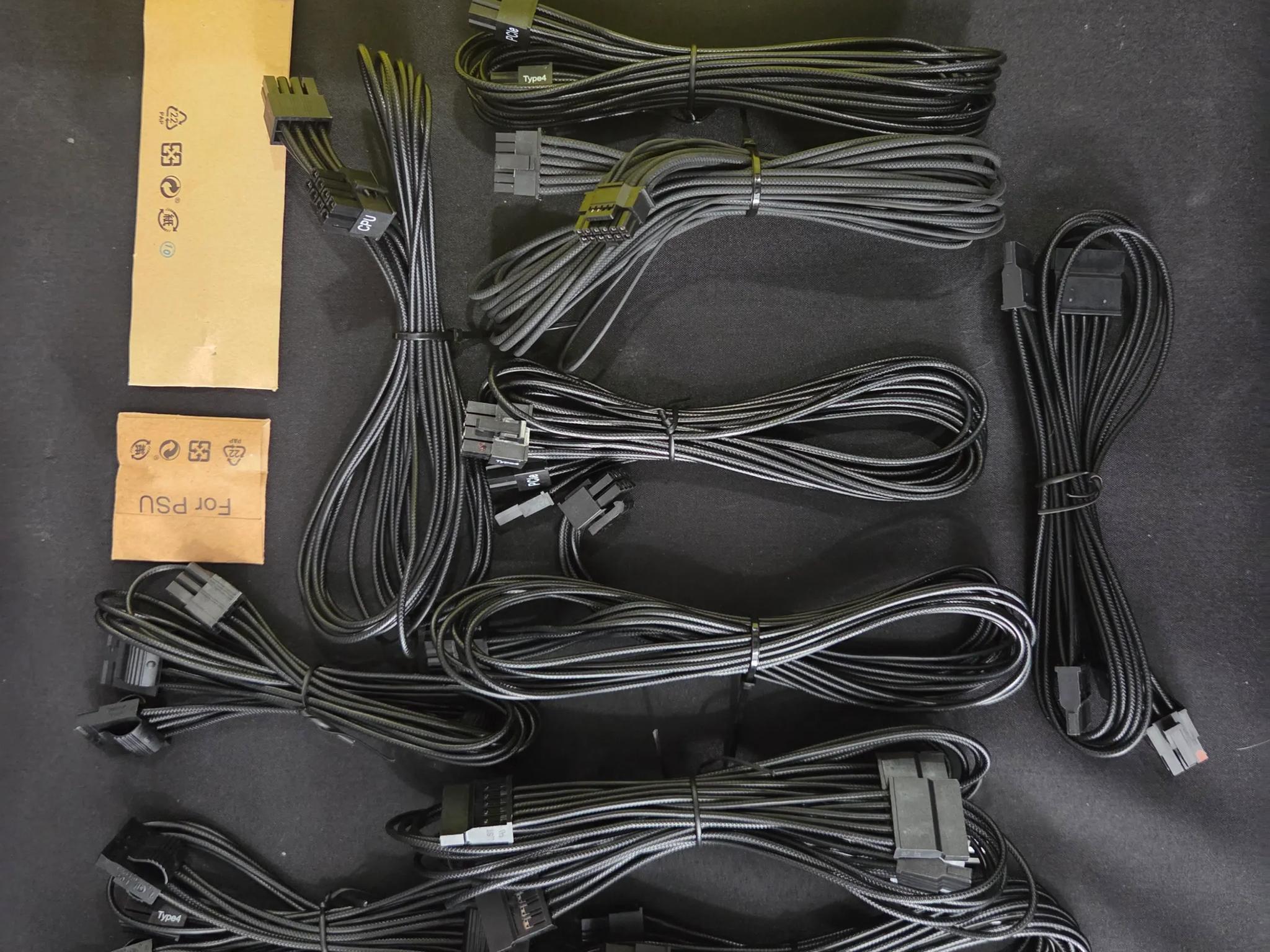RM1000x - 2025 ATX 3.1 Ready ( Like New )