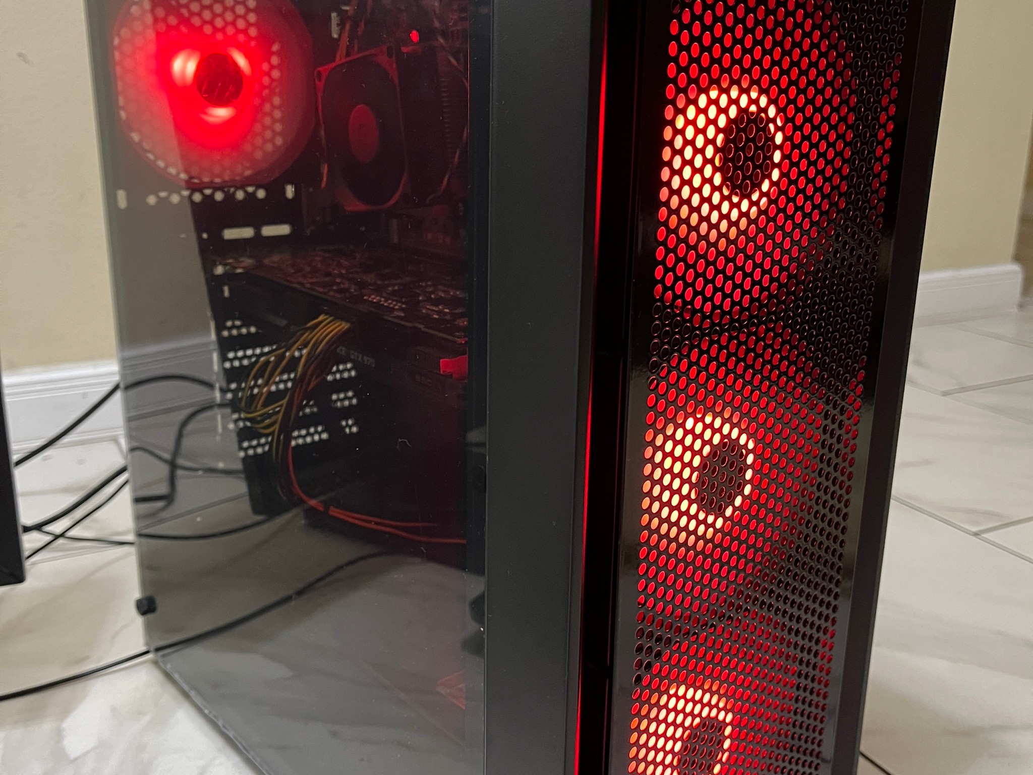 🟢🔥 Budget Gaming PC - Intel i7-2600, GTX 970, 1.2 TB Storage, 12 GB RAM w/ RGB Case🟢🖥️