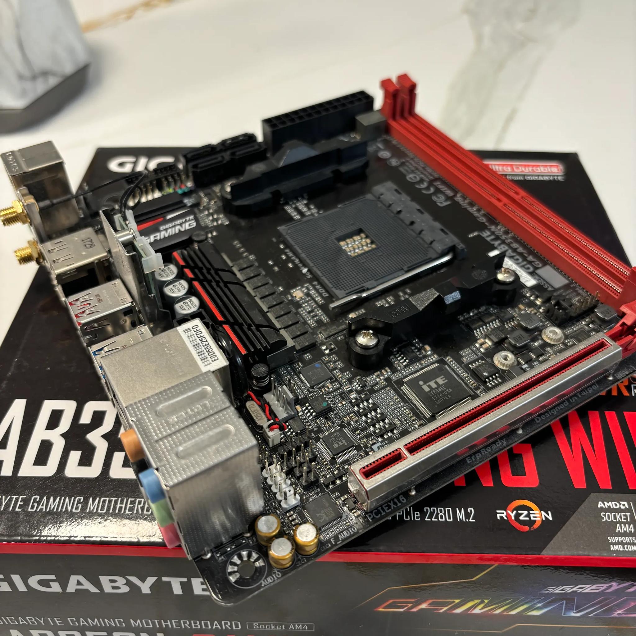 Gigabyte AB350N- Gaming Wifi AM4 mini ITX motherboard