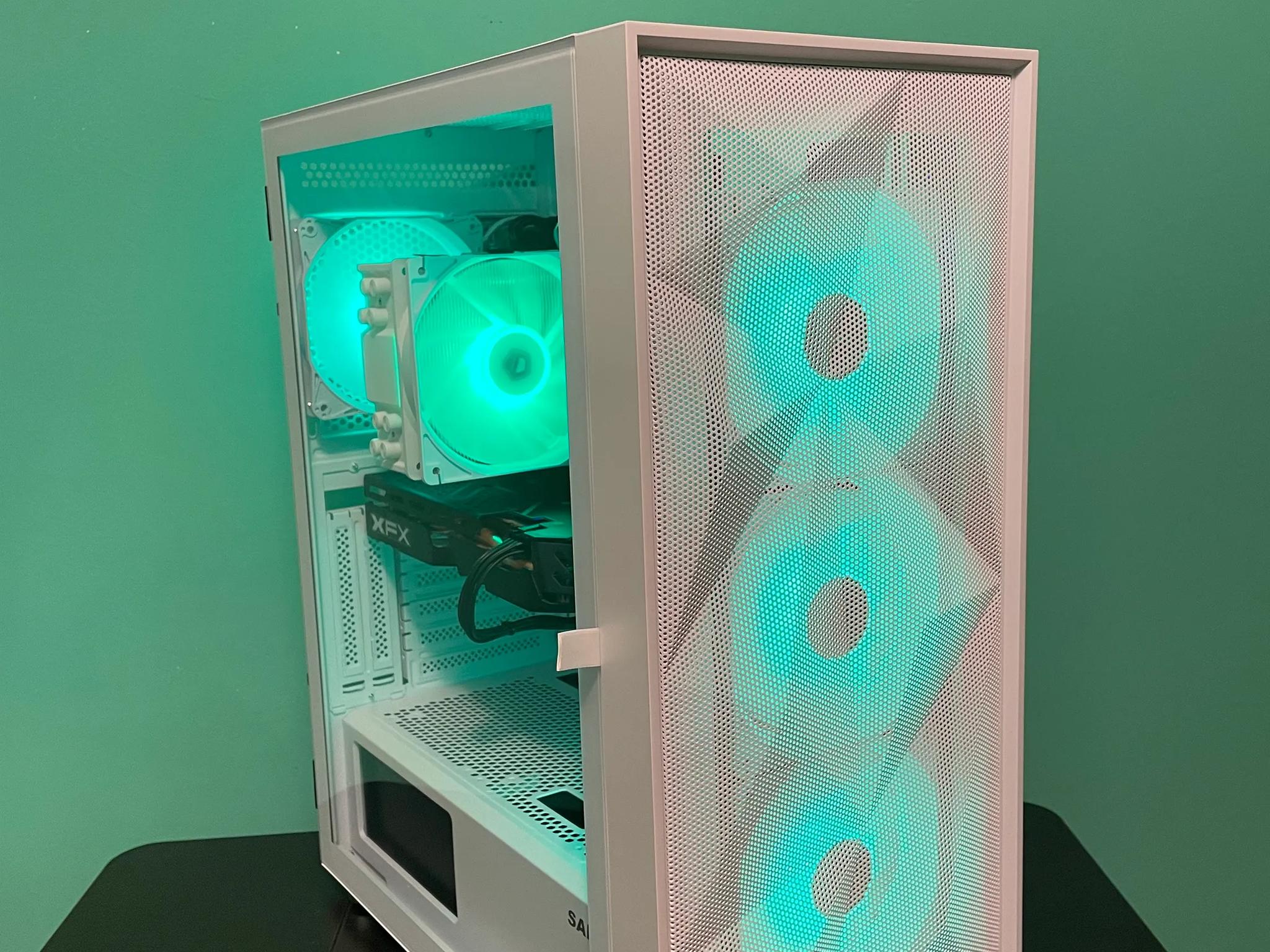 PRO Glass Gaming PC | Intel i5 / Amd RX580 / 8GB / 600GB Win 10 Pro WiFi