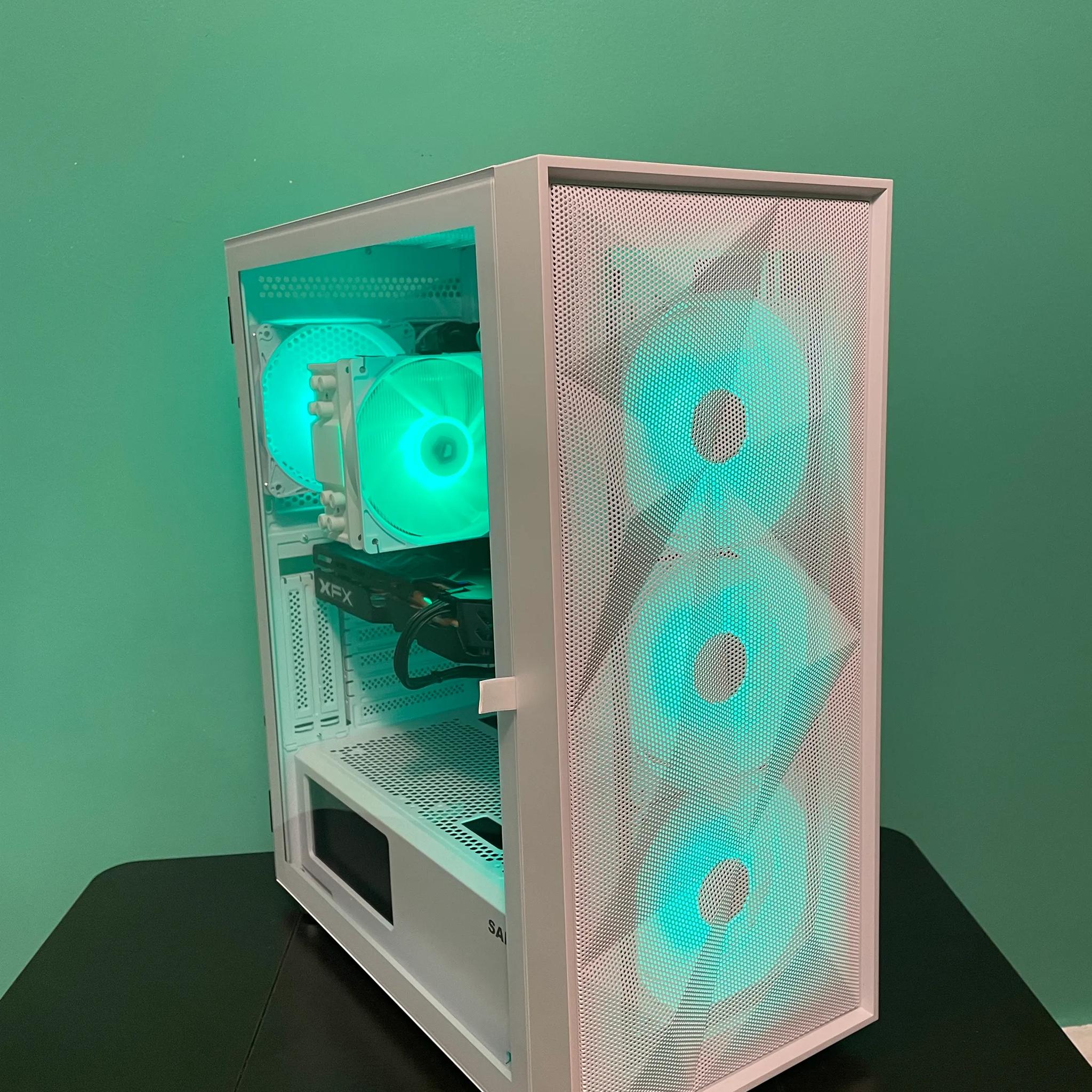 PRO Glass Gaming PC | Intel i5 / Amd RX580 / 8GB / 600GB Win 10 Pro WiFi