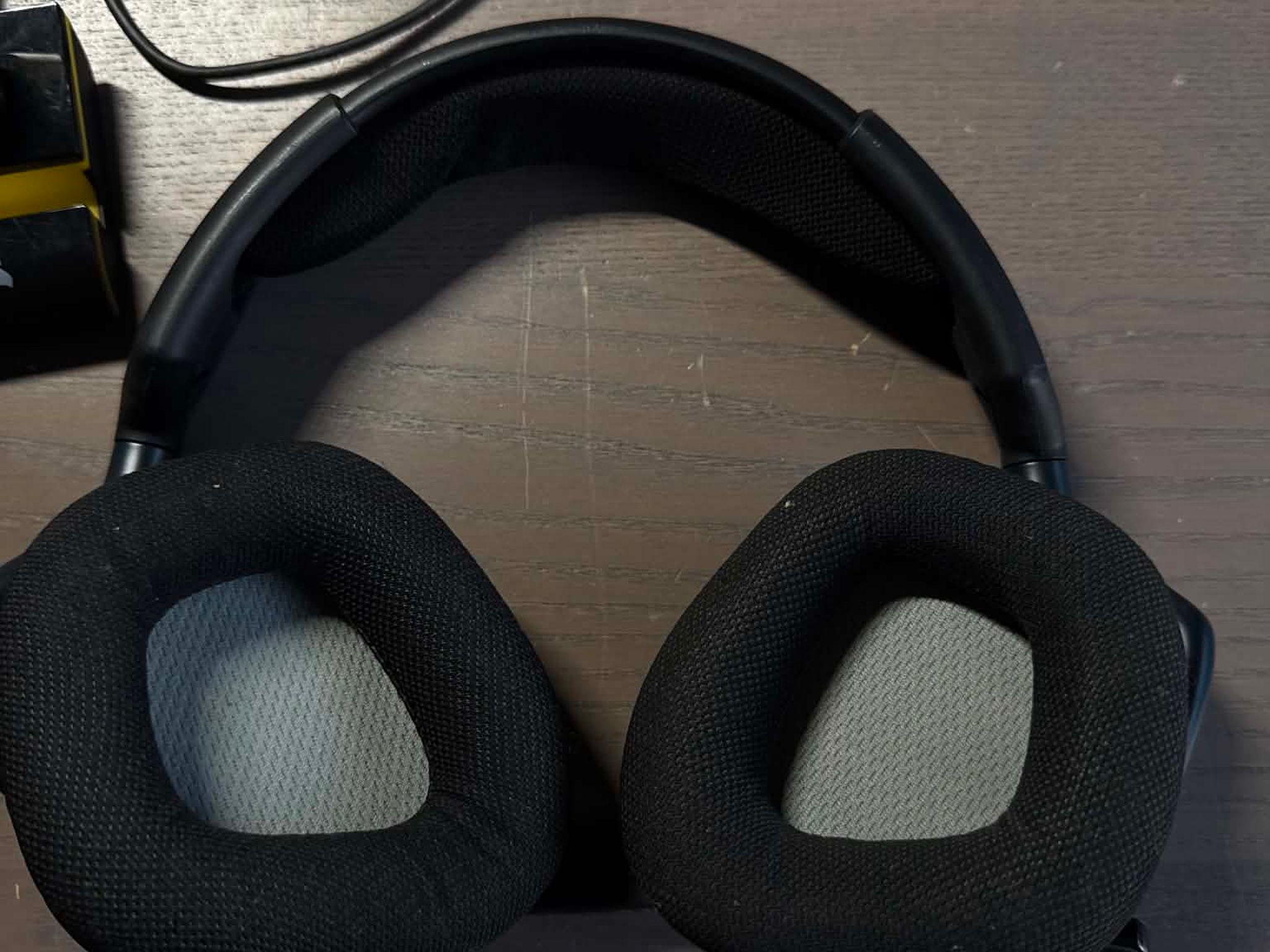 Corsair Void Pro RGB Wireless Gaming Headset-Black