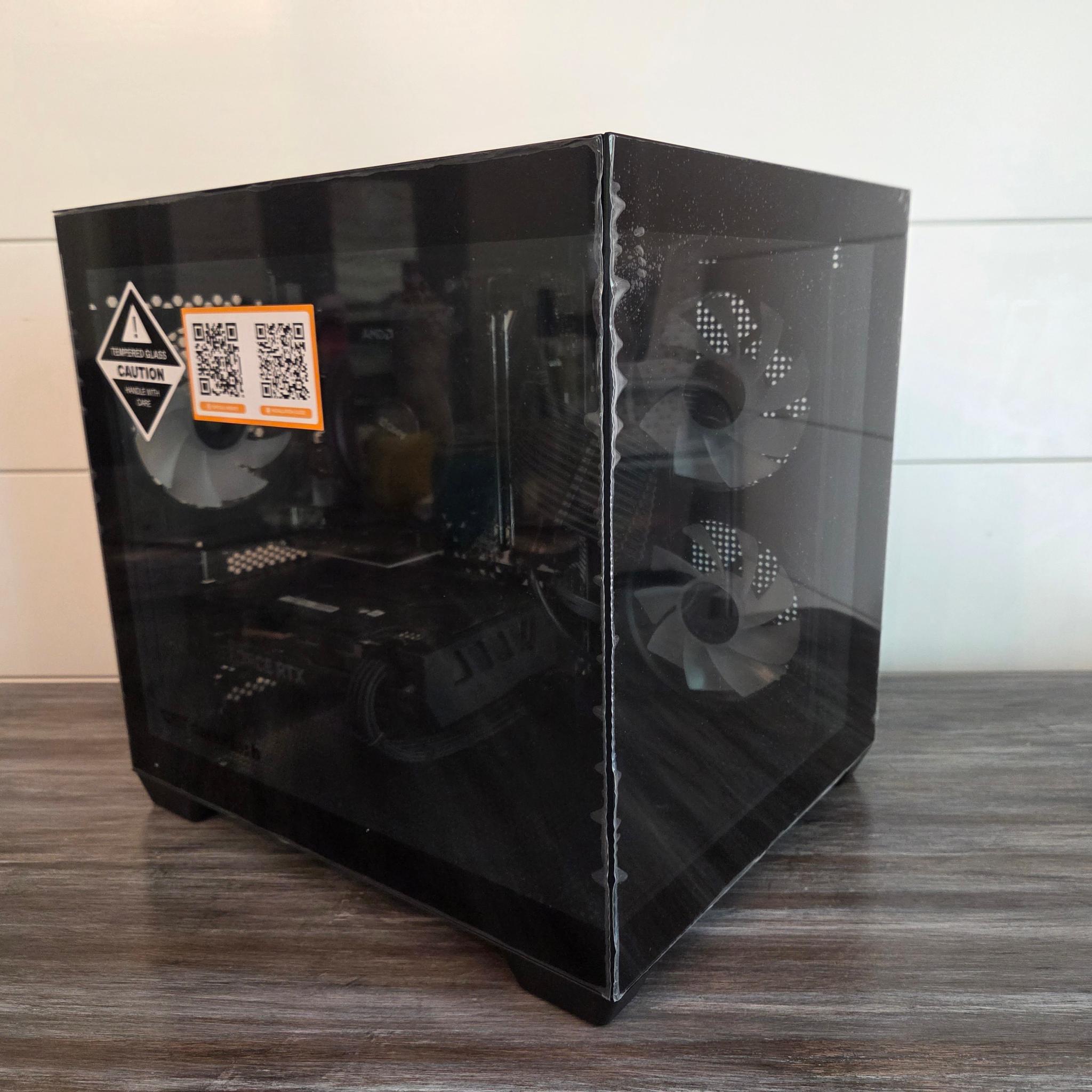 Small black gaming PC | RTX 2060 | RYZEN 5 3600 | 16GB RAM | 512GB SSD