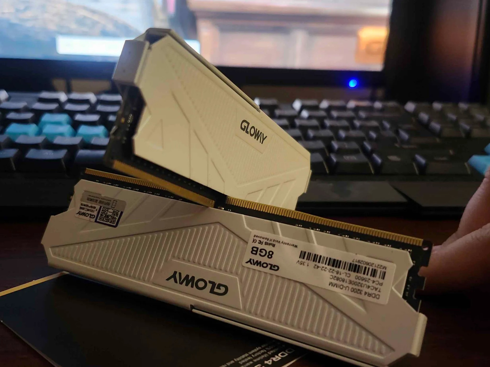 GLOWAY (2x8gb) 16gb ddr4 3200mhz