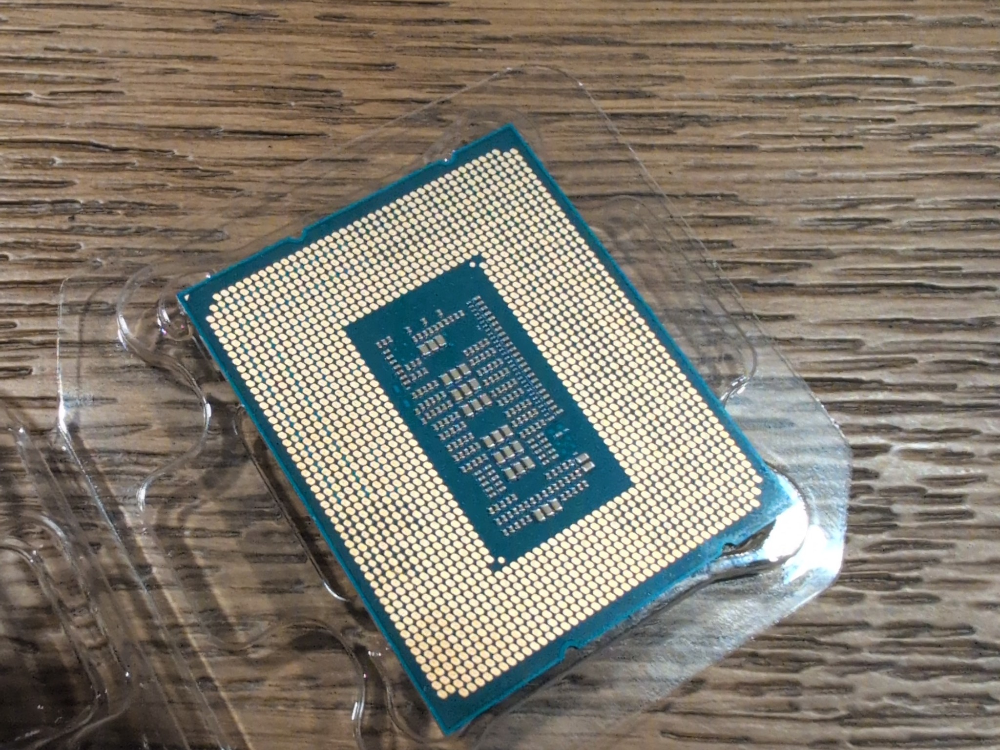 Intel Core i5-12400F - Used w/ original box