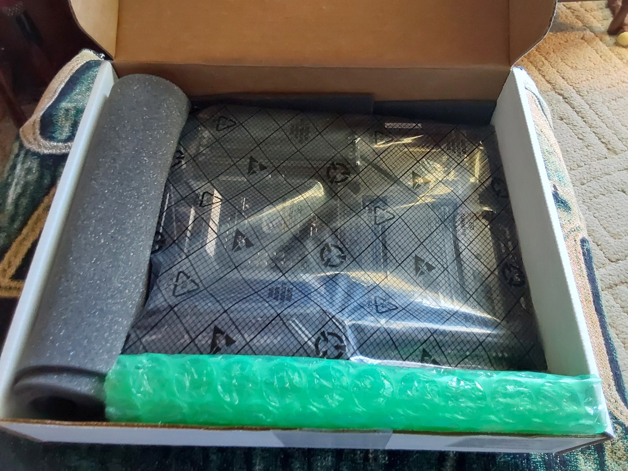 ASUS ROG MAXIMUS X CODE Z370 LGA1151 Intel DDR4 ATX Motherboard (Open Box)