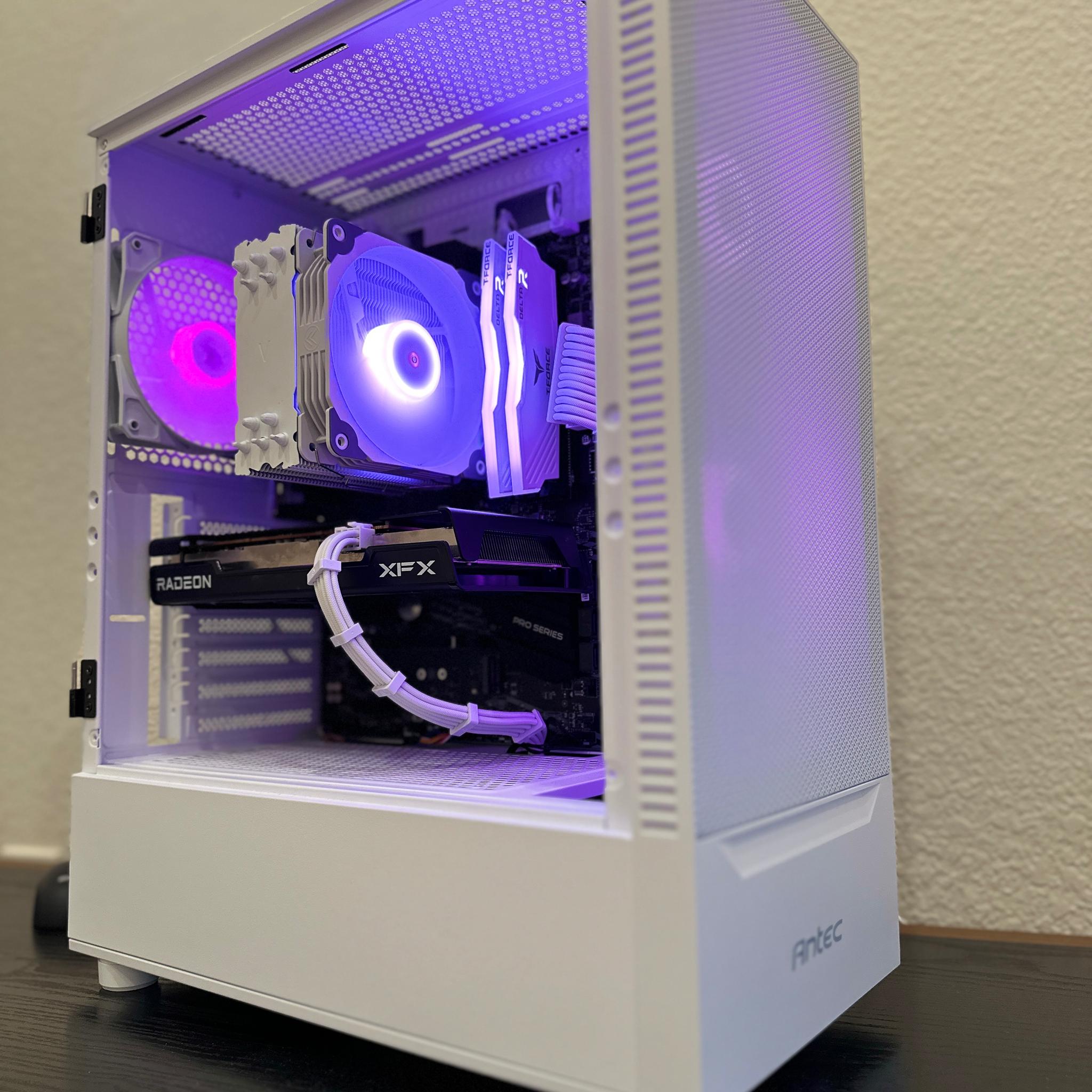 Ryzen 5 5600 ⚔️ AMD RX 6600 ⚔️ 16GB DDR4 RGB ⚔️ 1TB SSD ⚔️ WINDOWS 11 PRO