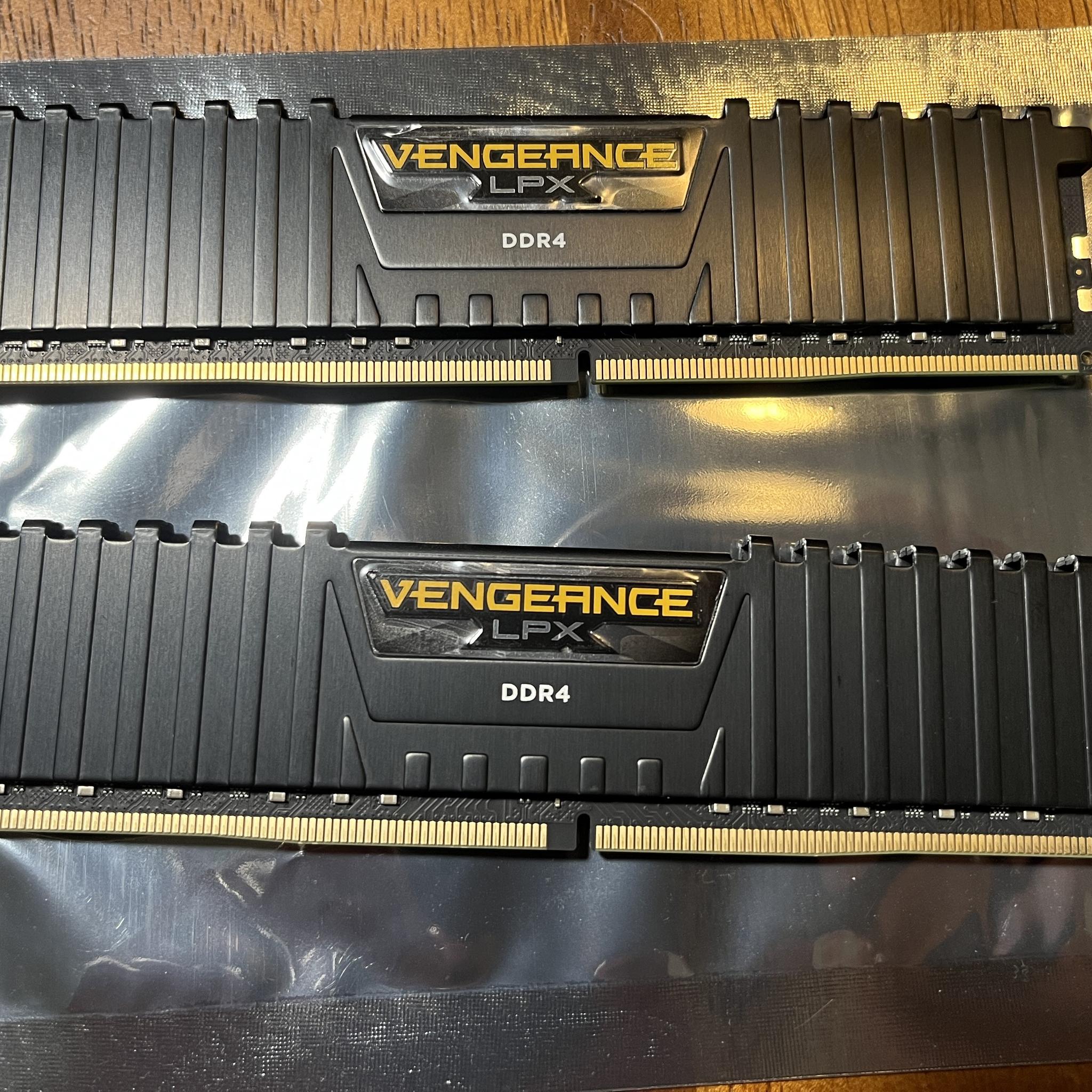 Corsair Vengeance LPX 64GB (2x32GB) DDR4 3200MHz DIMM RAM CMK64GX4M2E3200C16