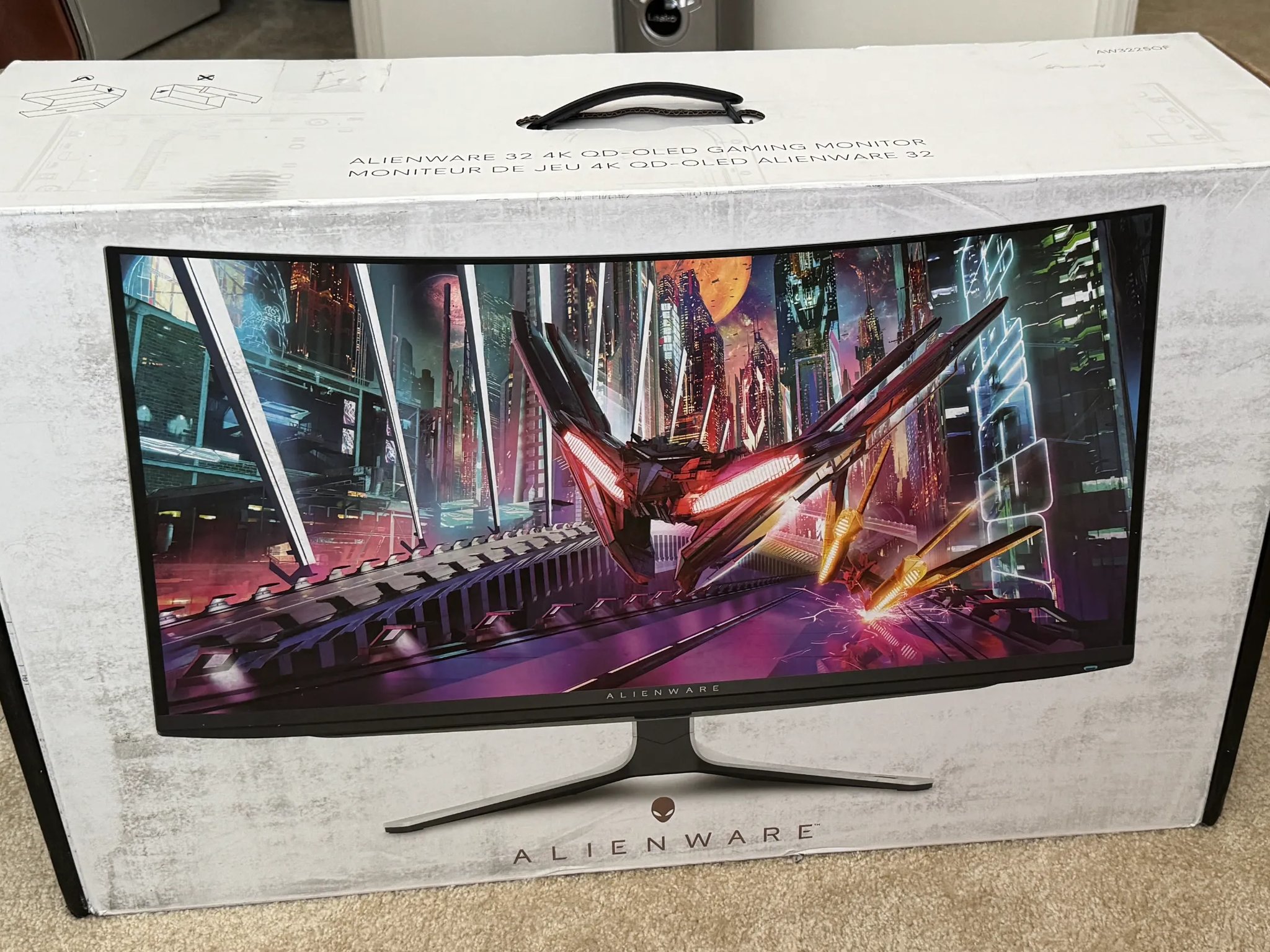 Dell Alienware 32 inch (31.5in) QD-OLED 4K 240Hz monitor AW3225QF - lightly used with original box