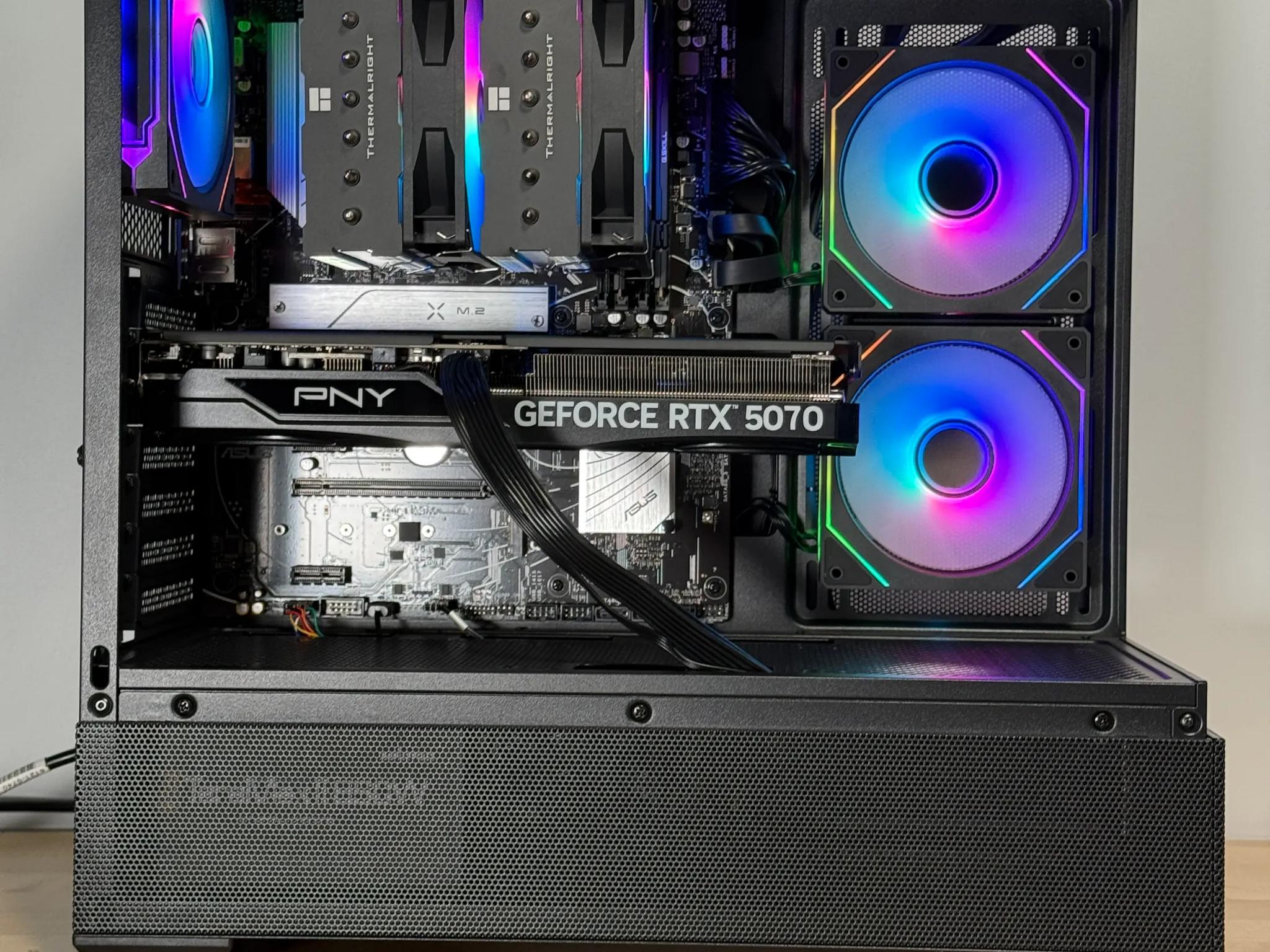 RTX 5070 and Ryzen 7 7800x3d Gaming PC