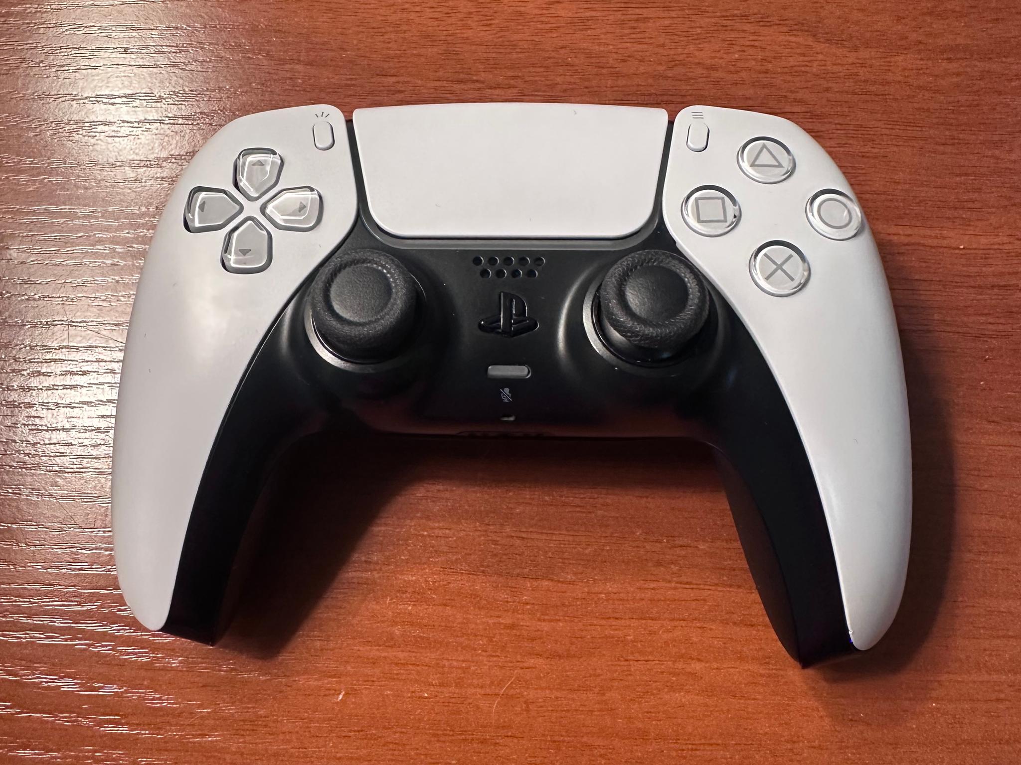 Customized PS5 Controller with Hall Effect Joysticks