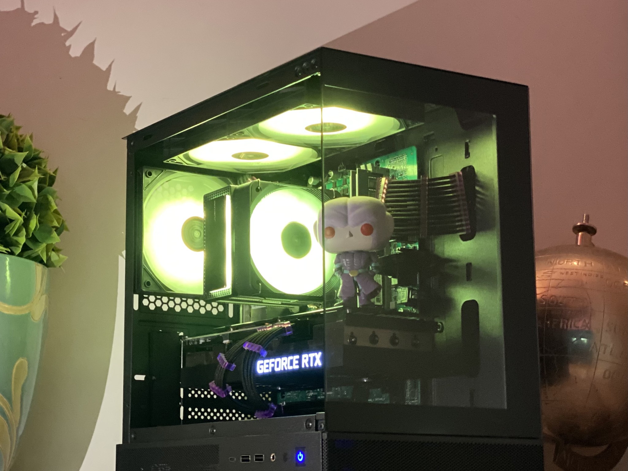 Hit🟣⚡️ RTX 3080⚫️ INTEL 13TH GEN⚫️ 32GB RAM⚫️ 1.5TB NVMe/SSD⚫️ Windows 11(Activated)