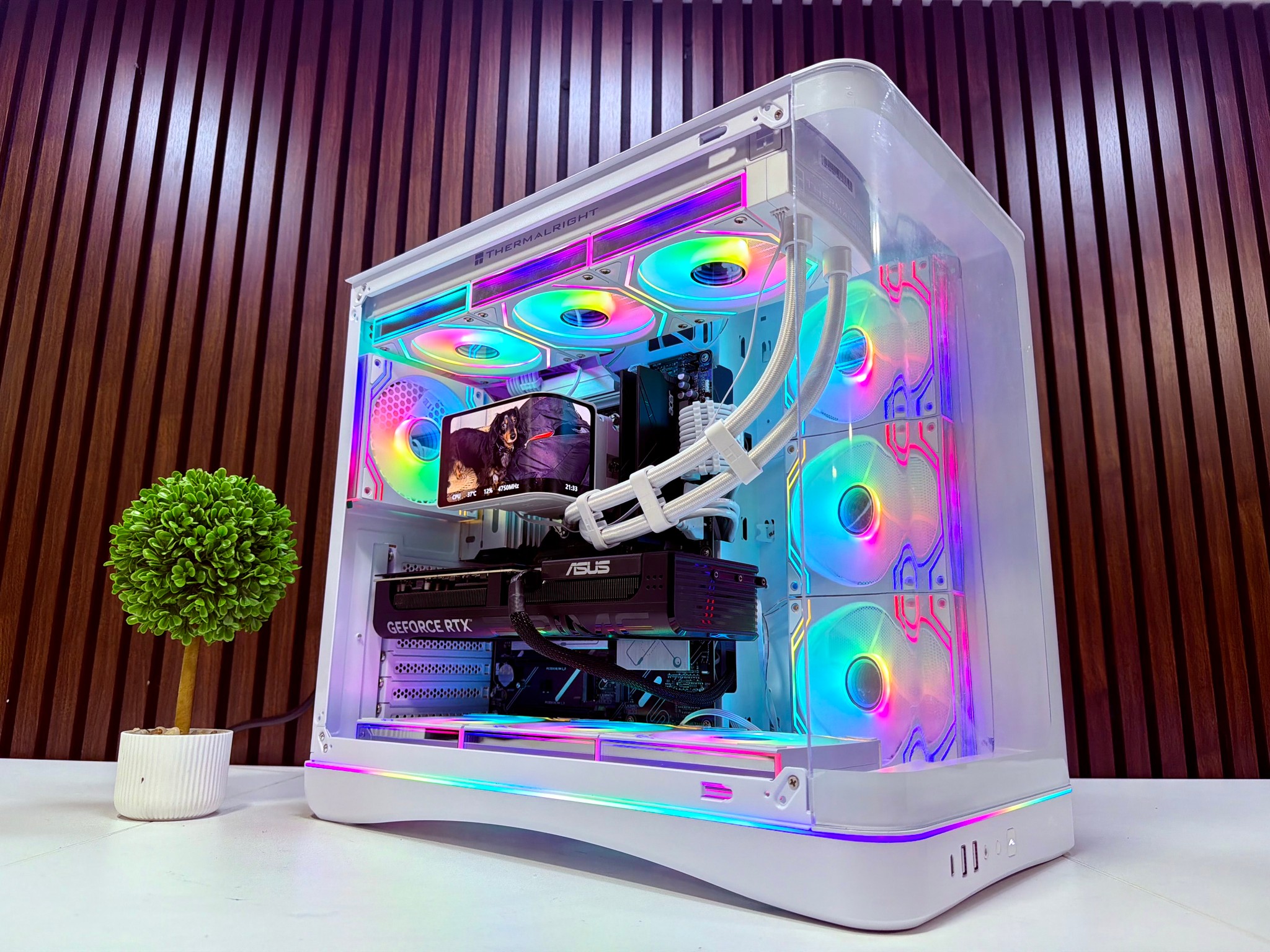 RTX 5080 | Ryzen 9800X3D | 32GB DDR5 | 2TB M.2 | 1000 Watt Gold PSU | LCD AIO