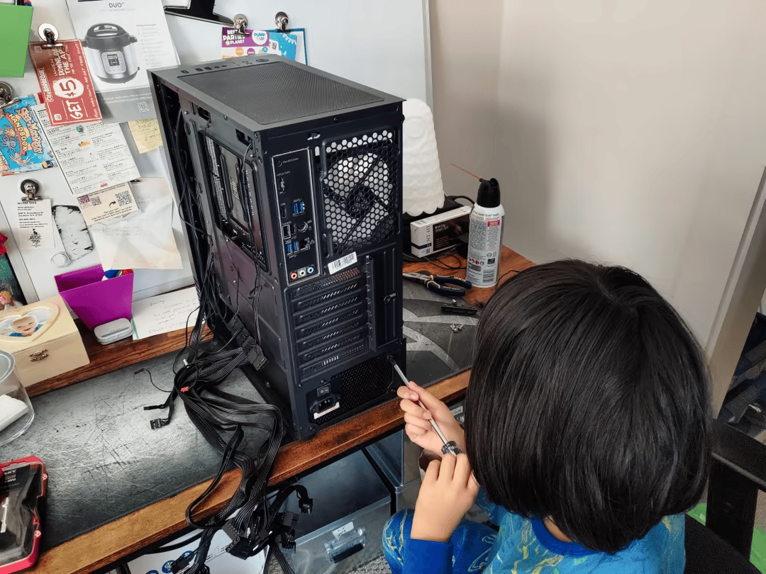 Hajime 始め | 5600G APU Entry-level Gaming PC
