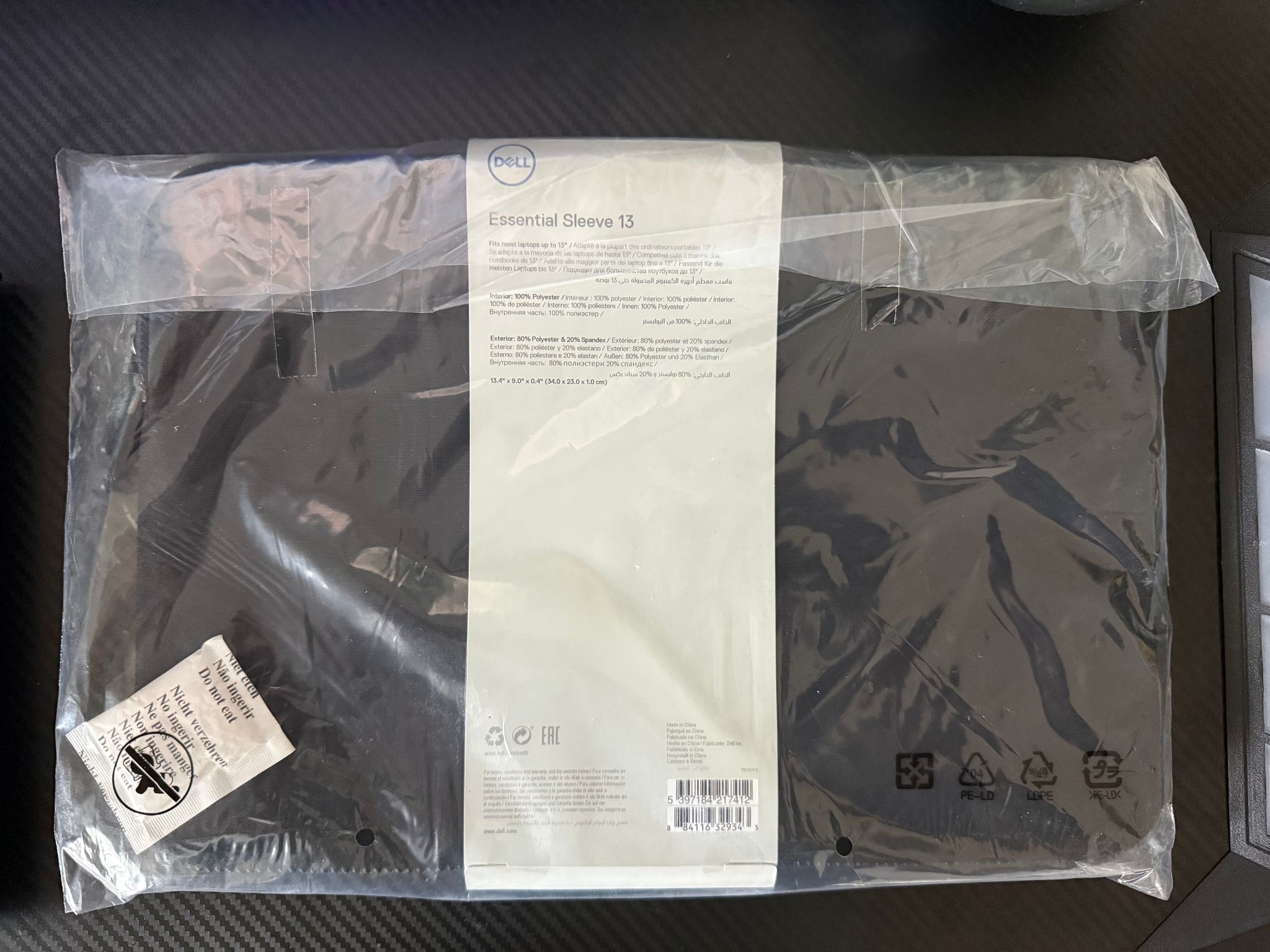 Dell Essential Sleeve 13 Black Water-Resistant Padded for 13 in Laptop