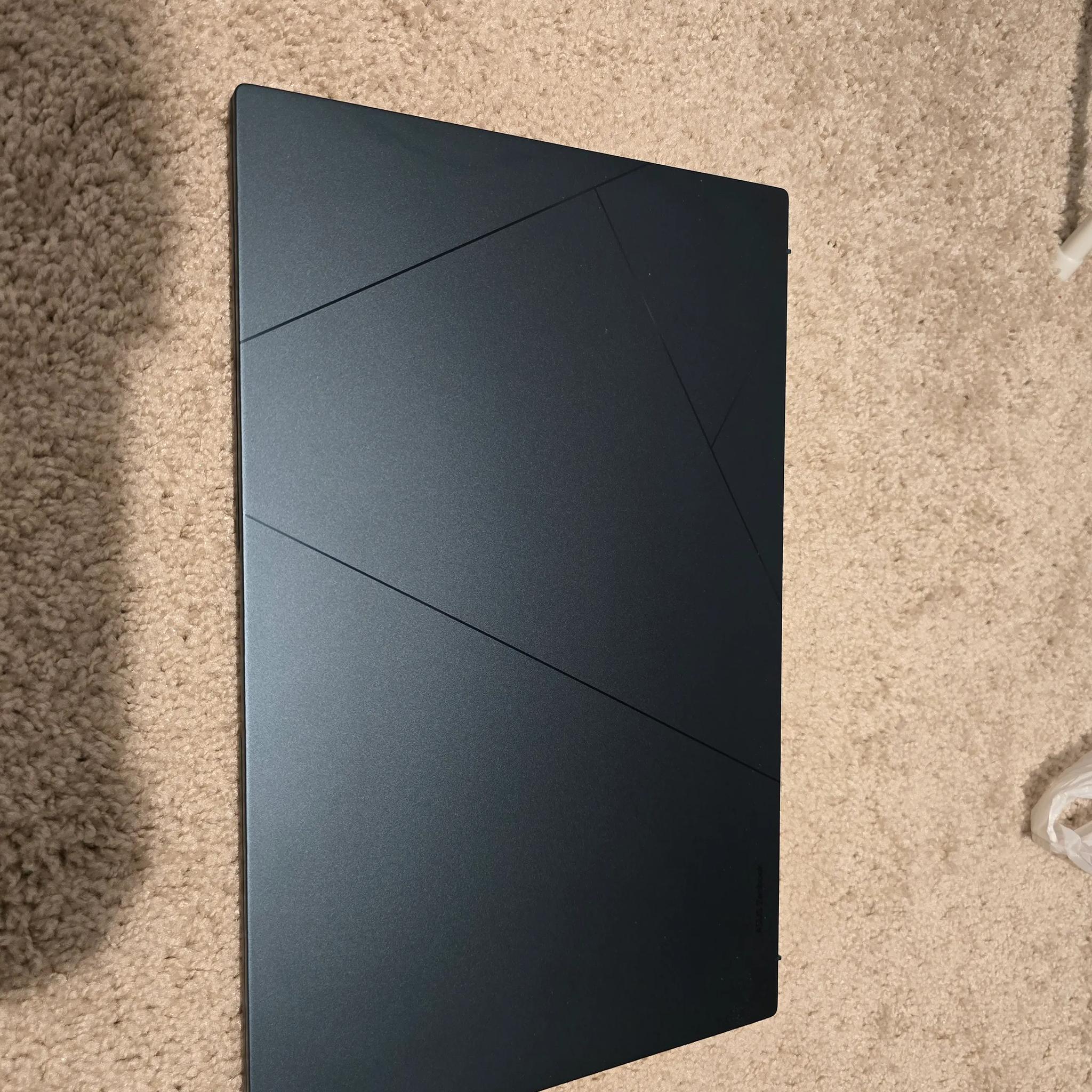 Asus zenbook 15 OLED