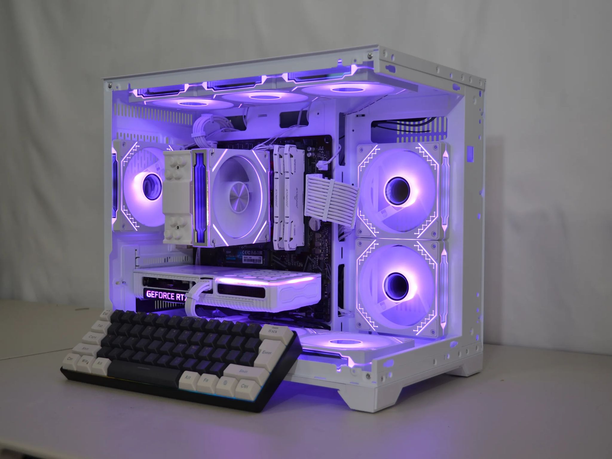 ⚪White Out⚪ Free Keyboard⌨️ | RTX 3060ti | Ryzen 5 5500 | 1tb NVMe | Windows 11 FULLY ACTIVATED